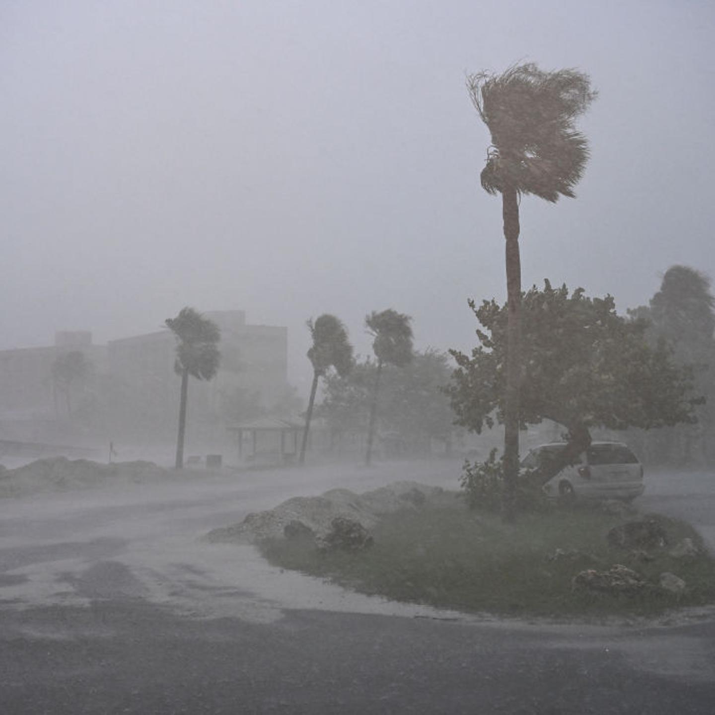 TOPSHOT-US-WEATHER-HURRICANE-MILTON