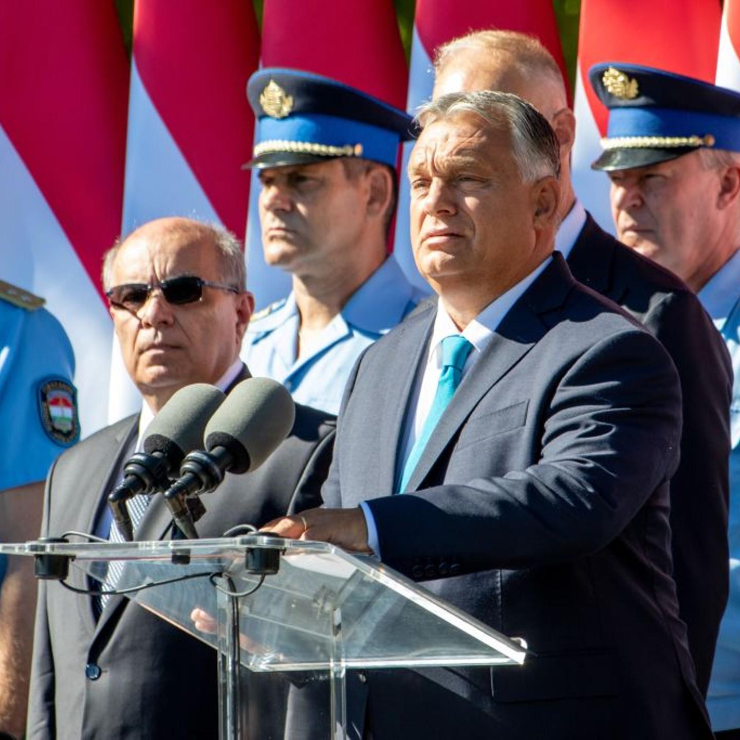 HUNGARY-BUDAPEST-BORDER HUNTERS
