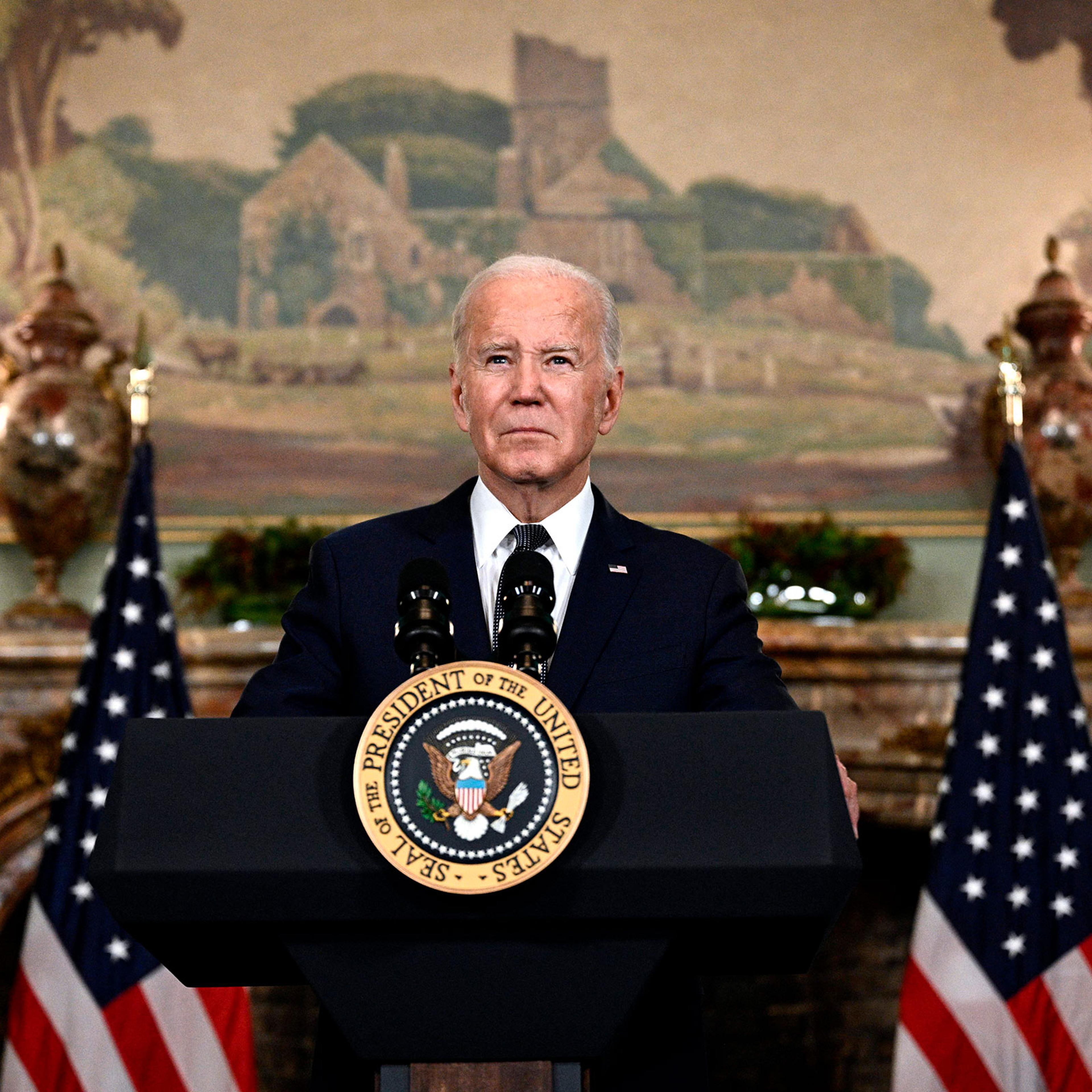 TOPSHOT-US-CHINA-DIPLOMACY-APEC-SUMMIT