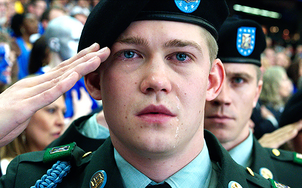 BILLY LYNN'S LONG HALFTIME WALK (2016)Billy Lynn (Joe Alwyn)