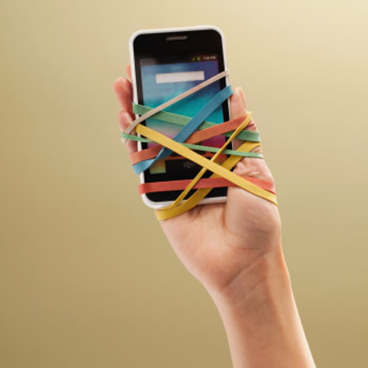 hand-strapped-smartphone