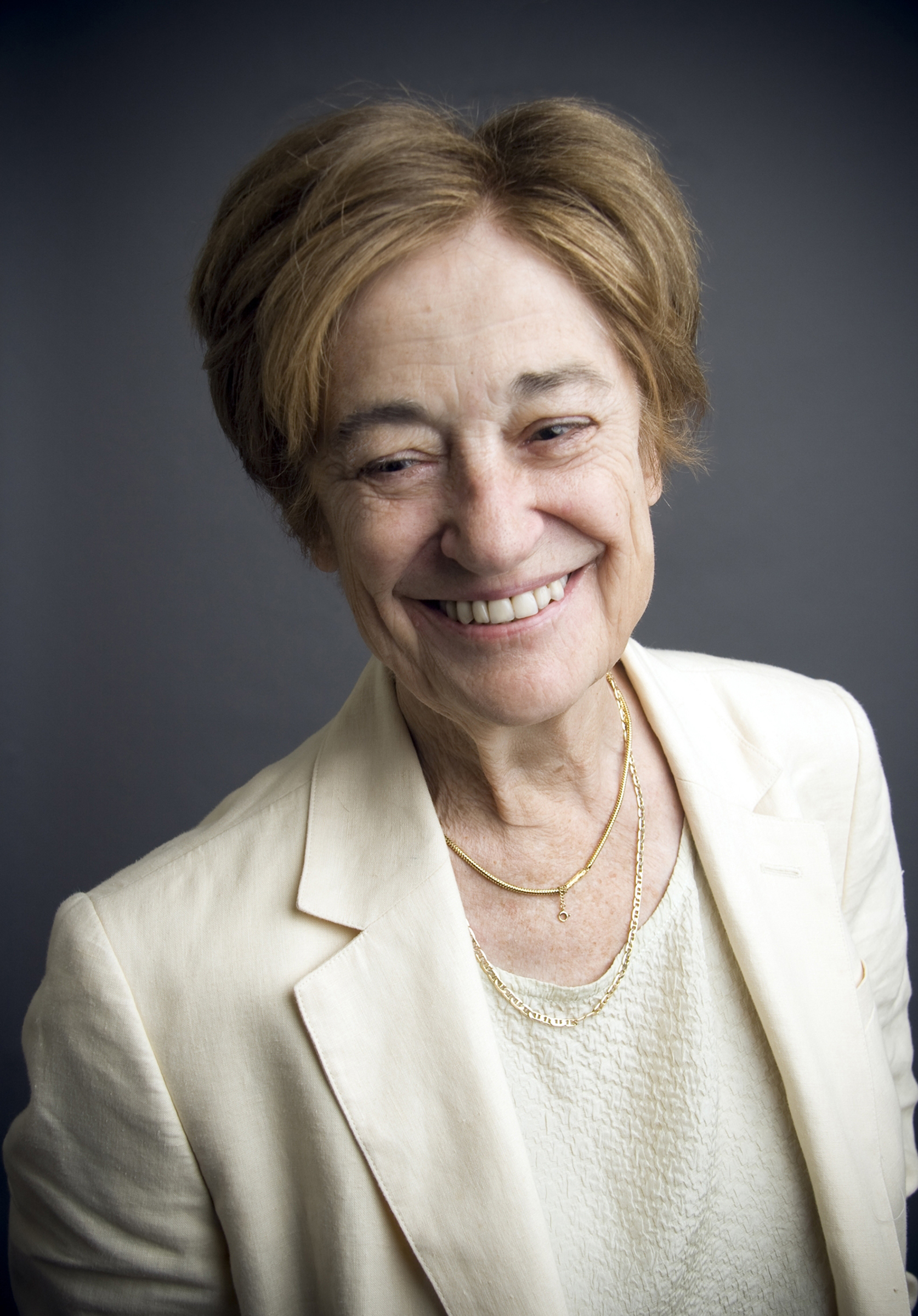 Book editor Alice Mayhew, who died on Feb. 4 at 87, helped create the nonfiction genre of the blockbuster Washington insider tale.