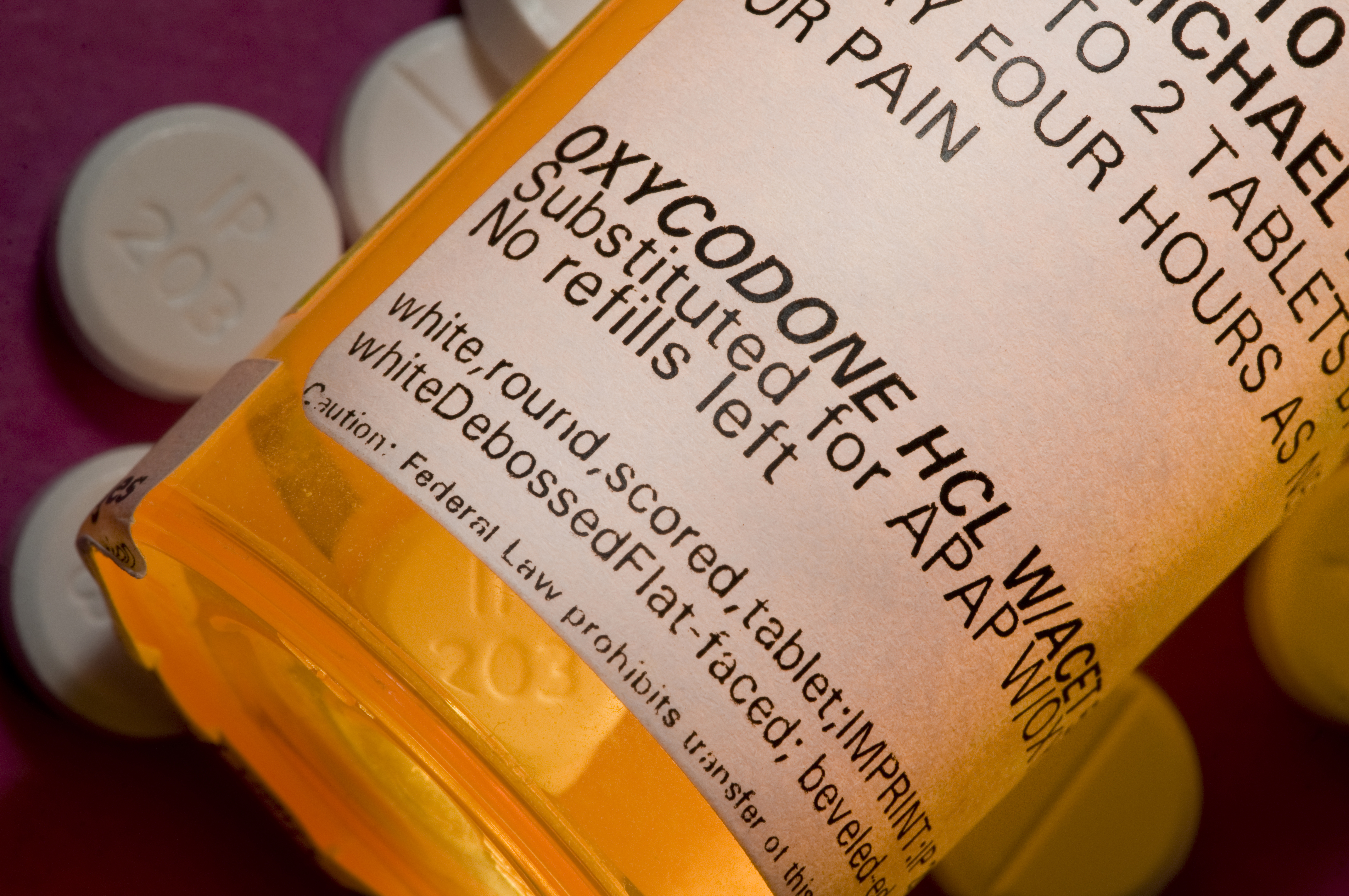 Oxycodone narcotic pain reliever