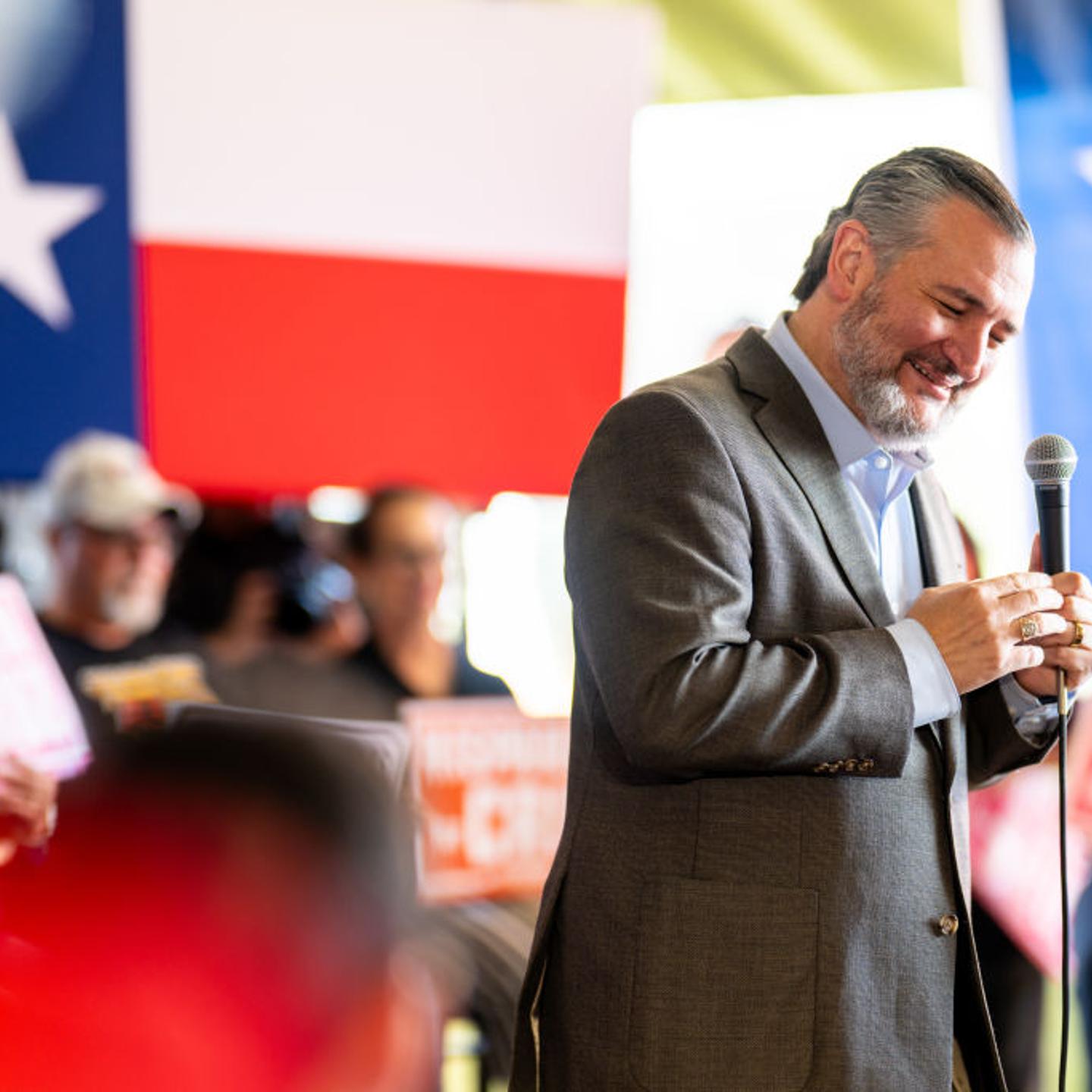 Ted Cruz Continues Campaigning For Reelection Across Texas