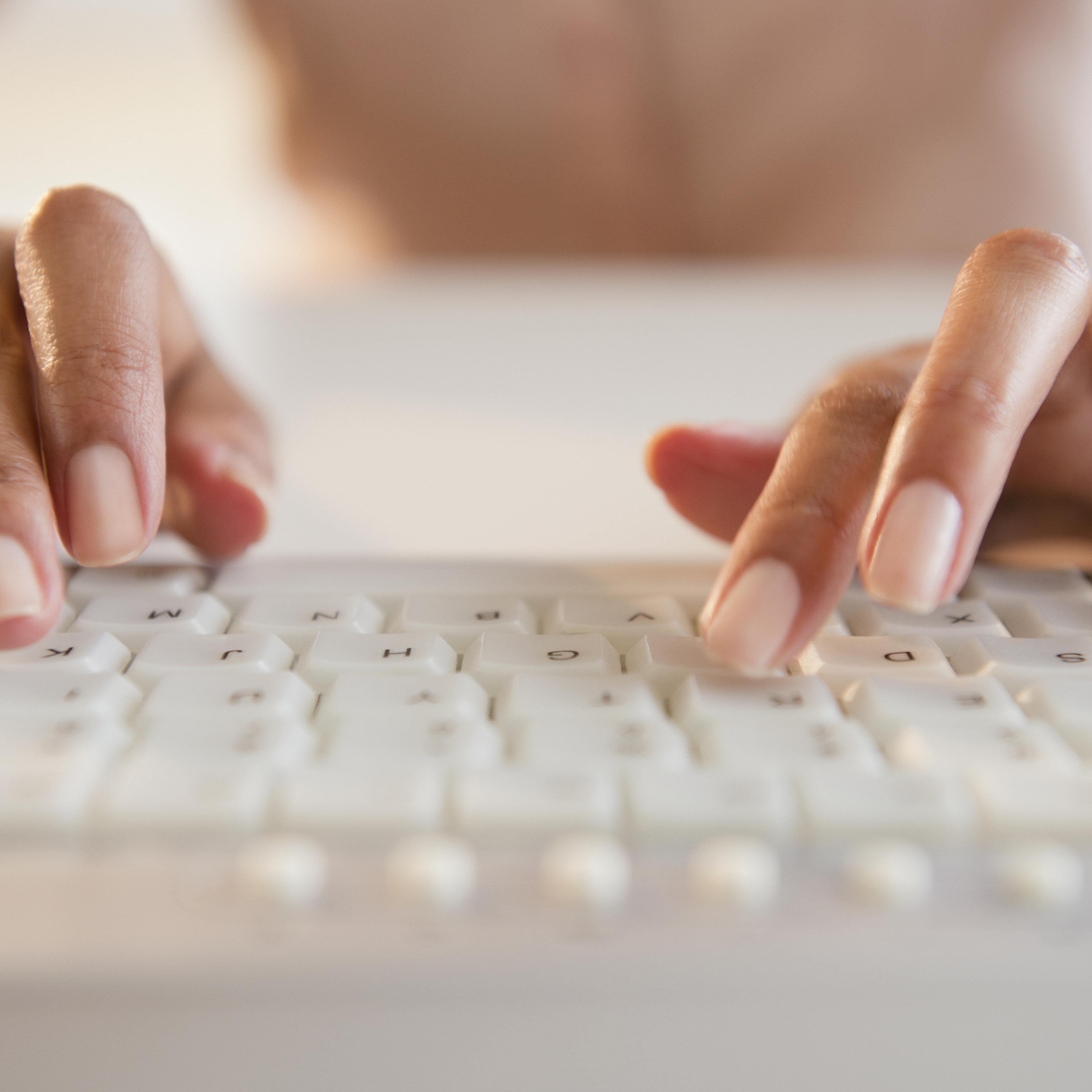 keyboard hands