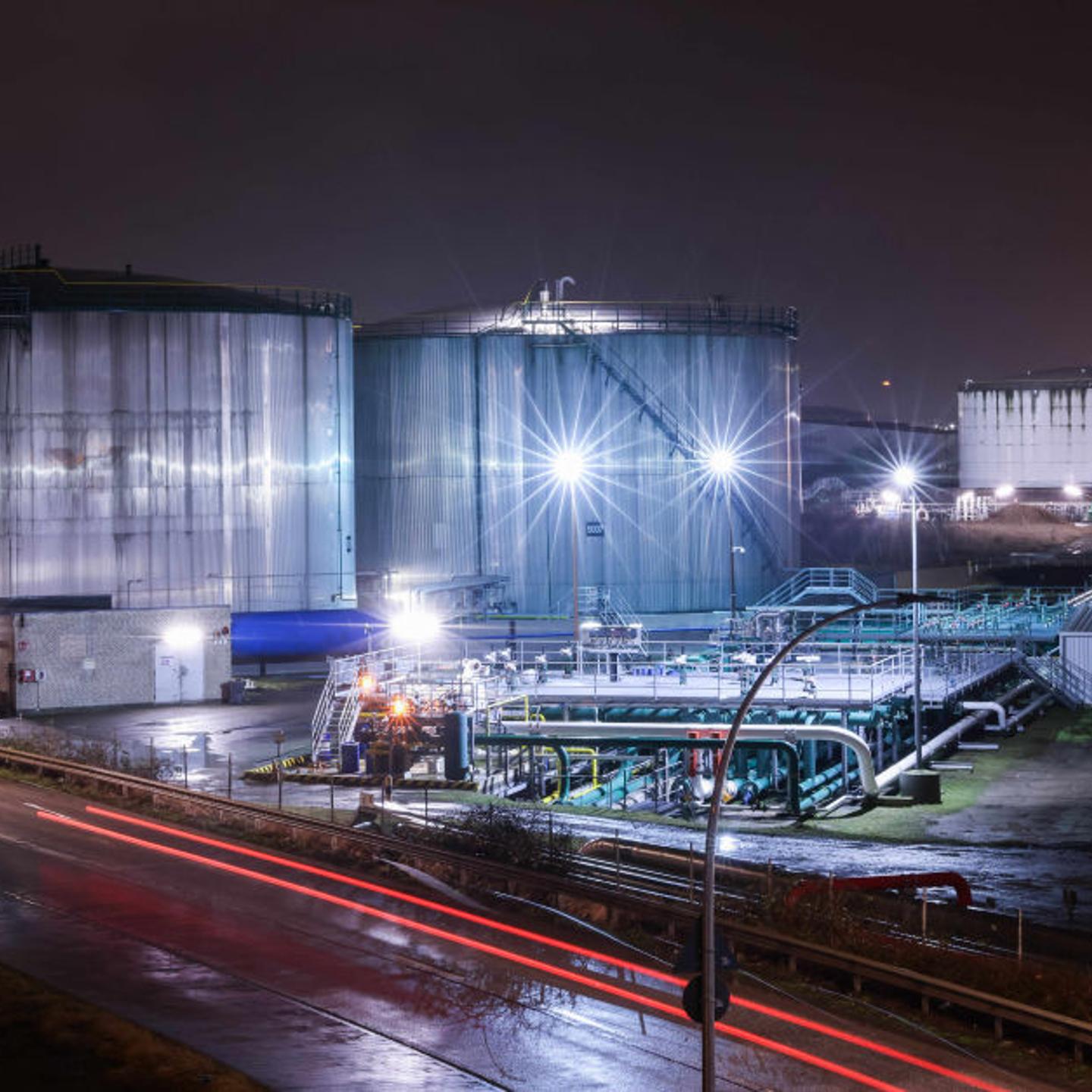 Cyber attack on suppliers of gas stations