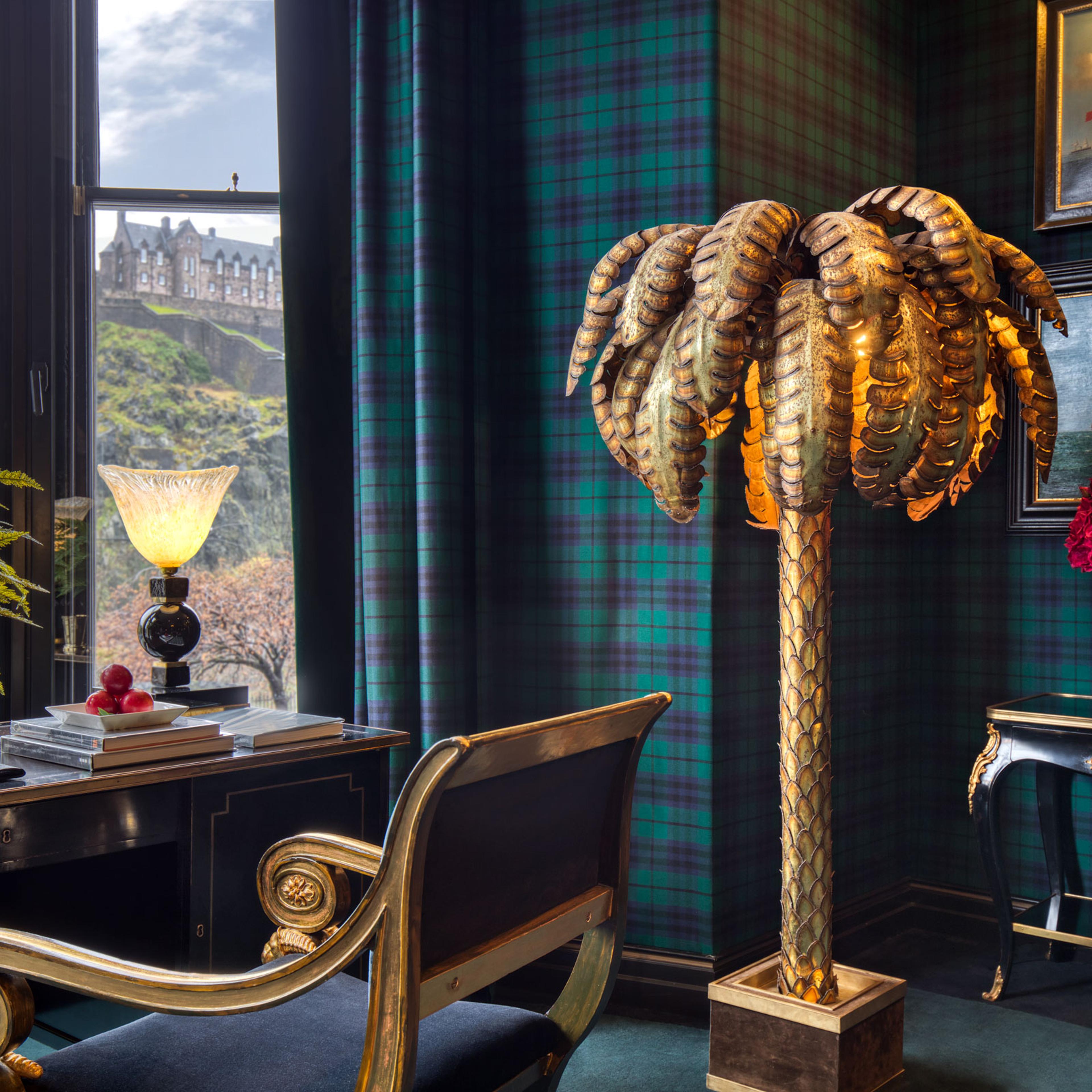 A room at 100 Princes Street