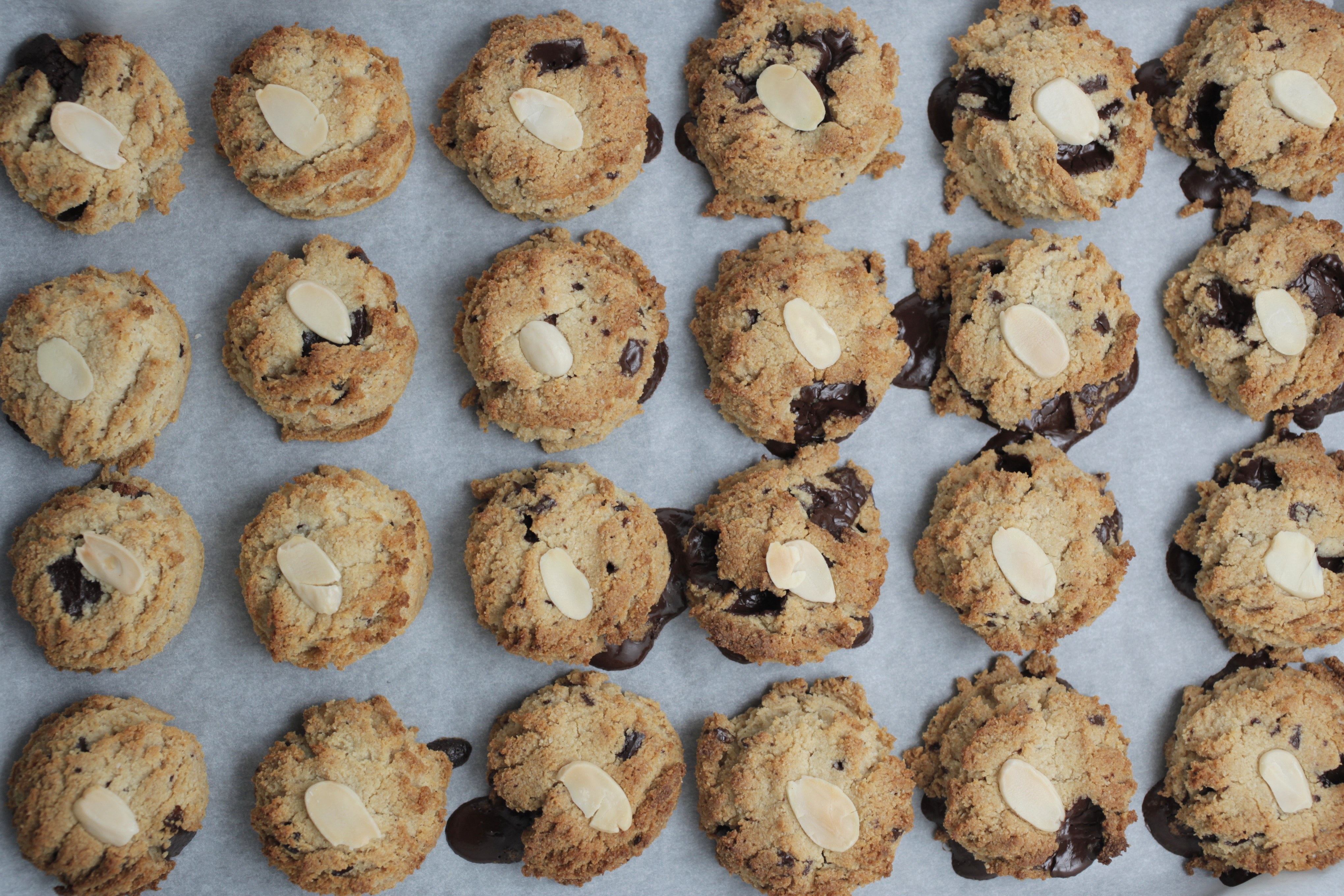 Healthy chocolate chip cookies