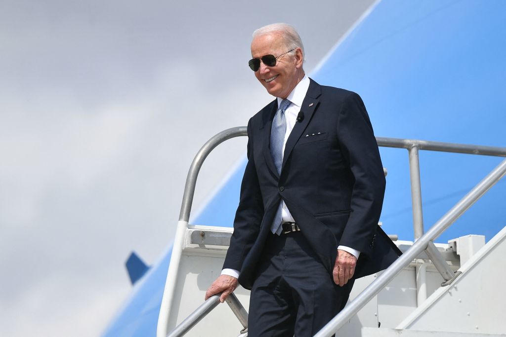 US-POLITICS-BIDEN-INFRASTRUCTURES