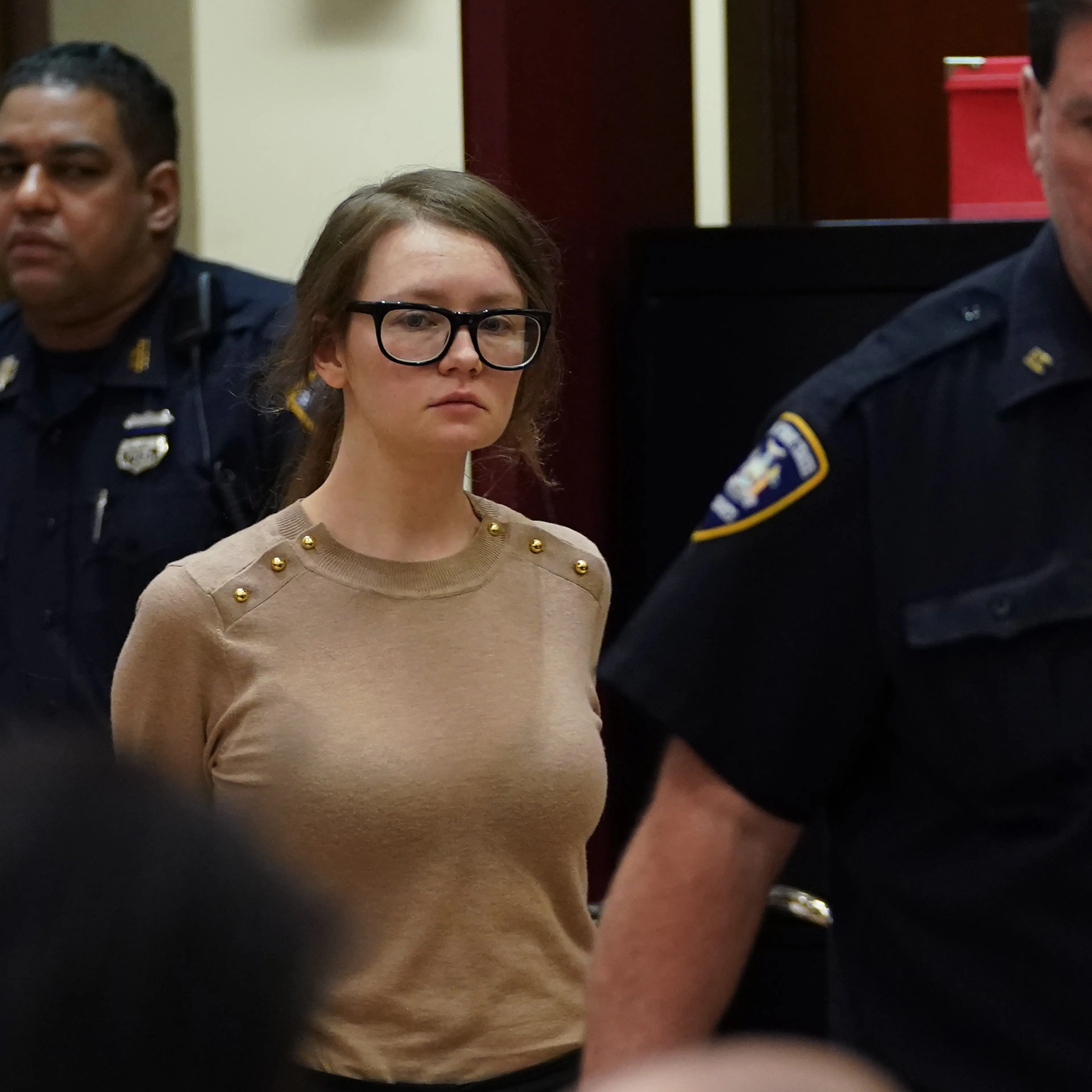 anna-delvey-sorokin-trial