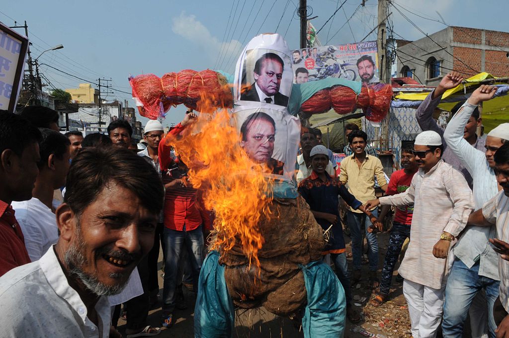 Indian Muslims Protest Against Pakistan PM Nawaz Sharif Against Terrorist Attack In Kashmir