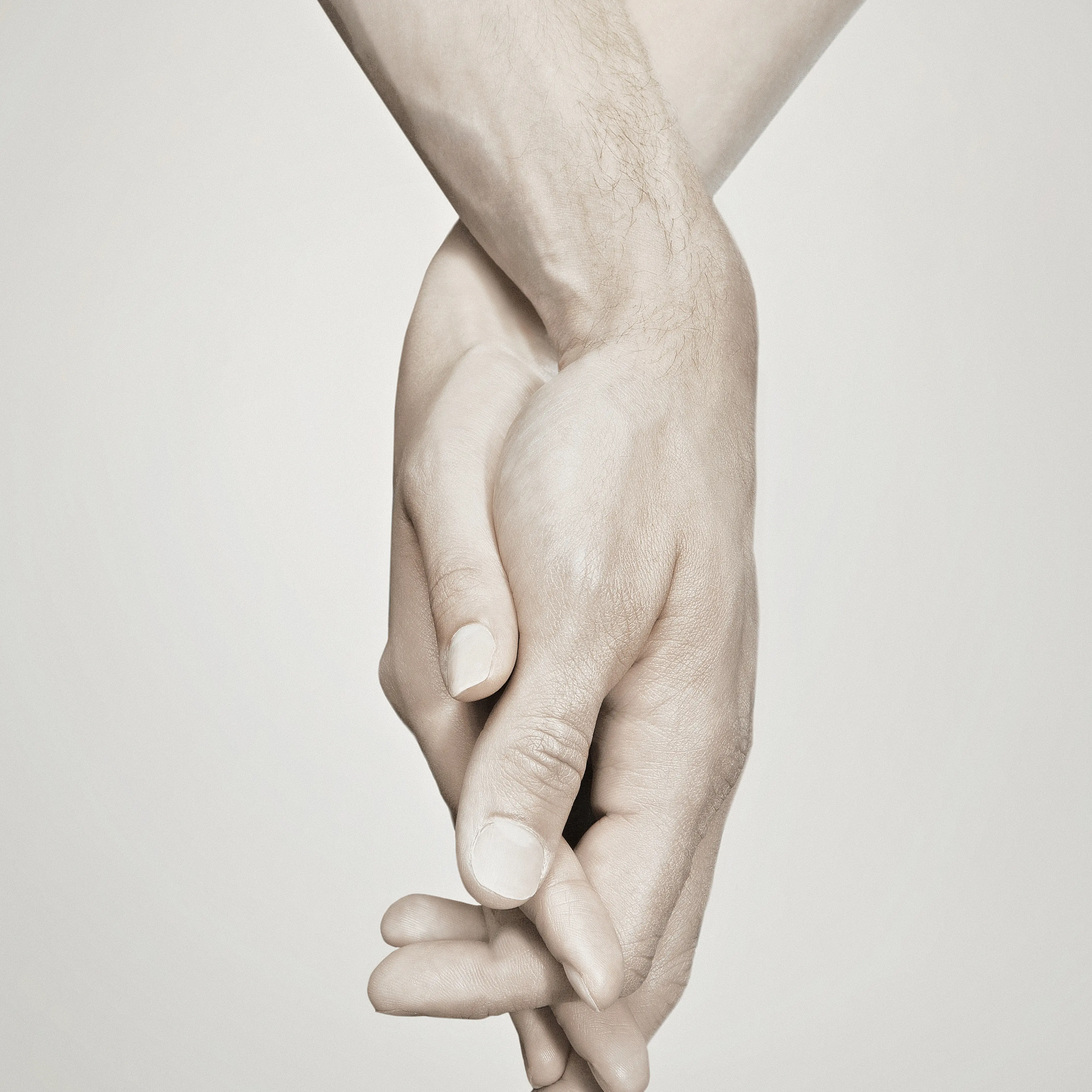 holding-hands