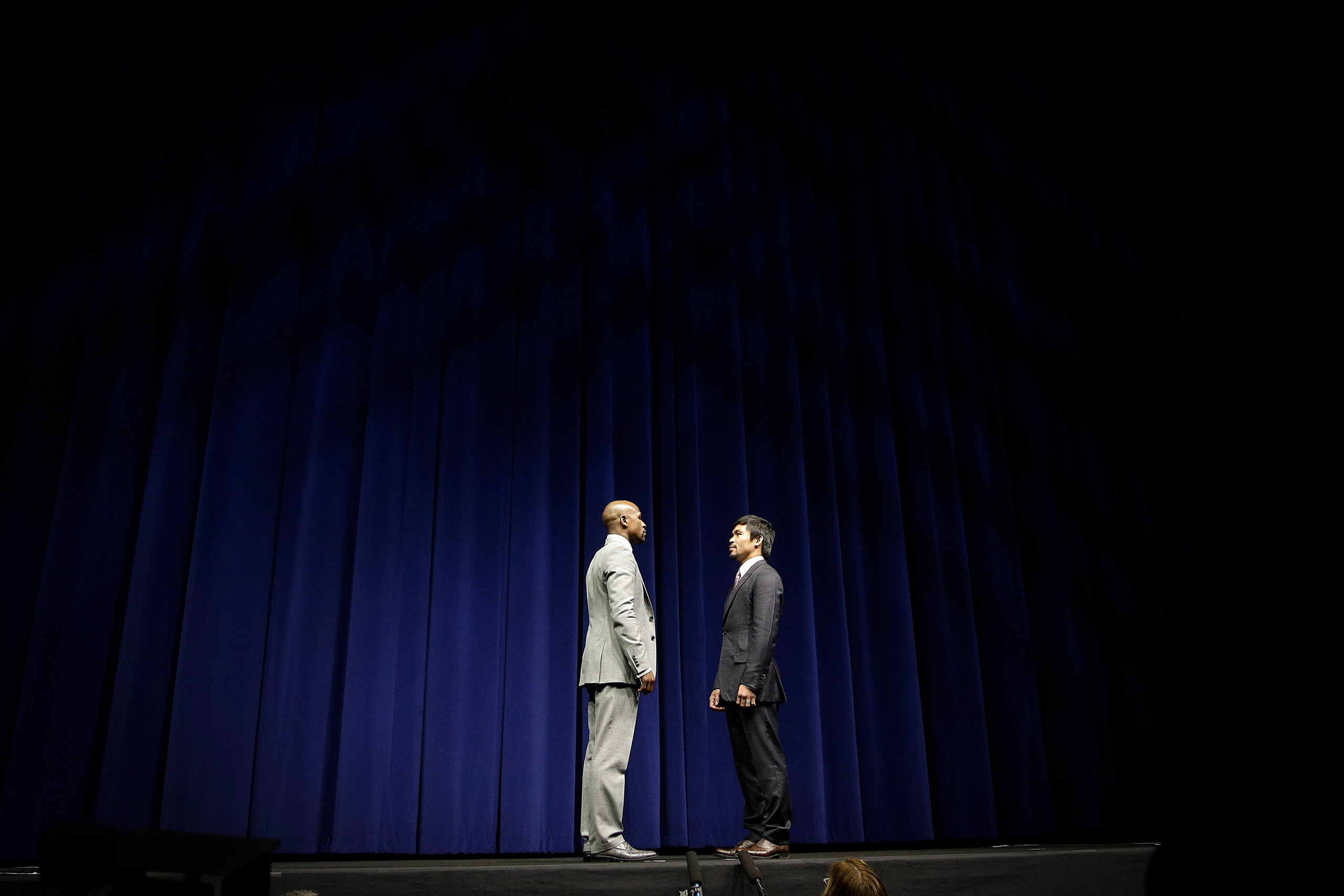 Boxers Floyd Mayweather Jr. and Manny Pacquiao pose during a news conference on March 11, 2015, in Los Angeles.