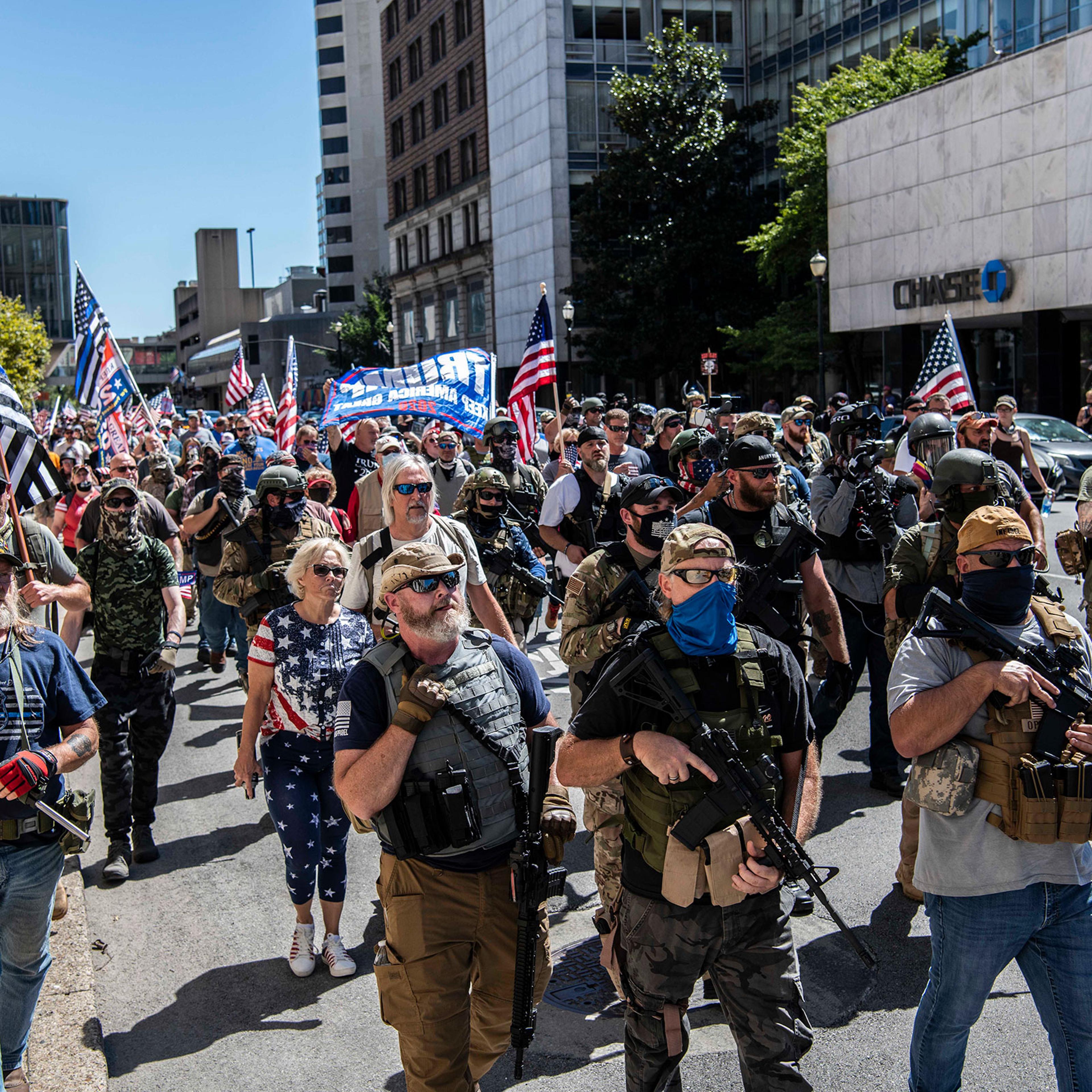 Opposing BLM and Pro-Trump Rallies in Louisville, Kentucky