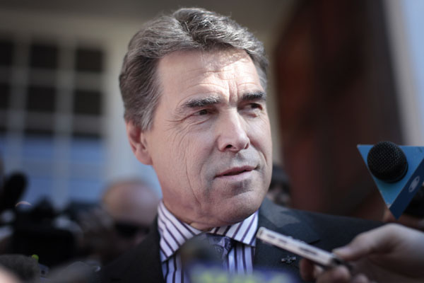 Social Security and Ponzi Schemes: Is Rick Perry Right?