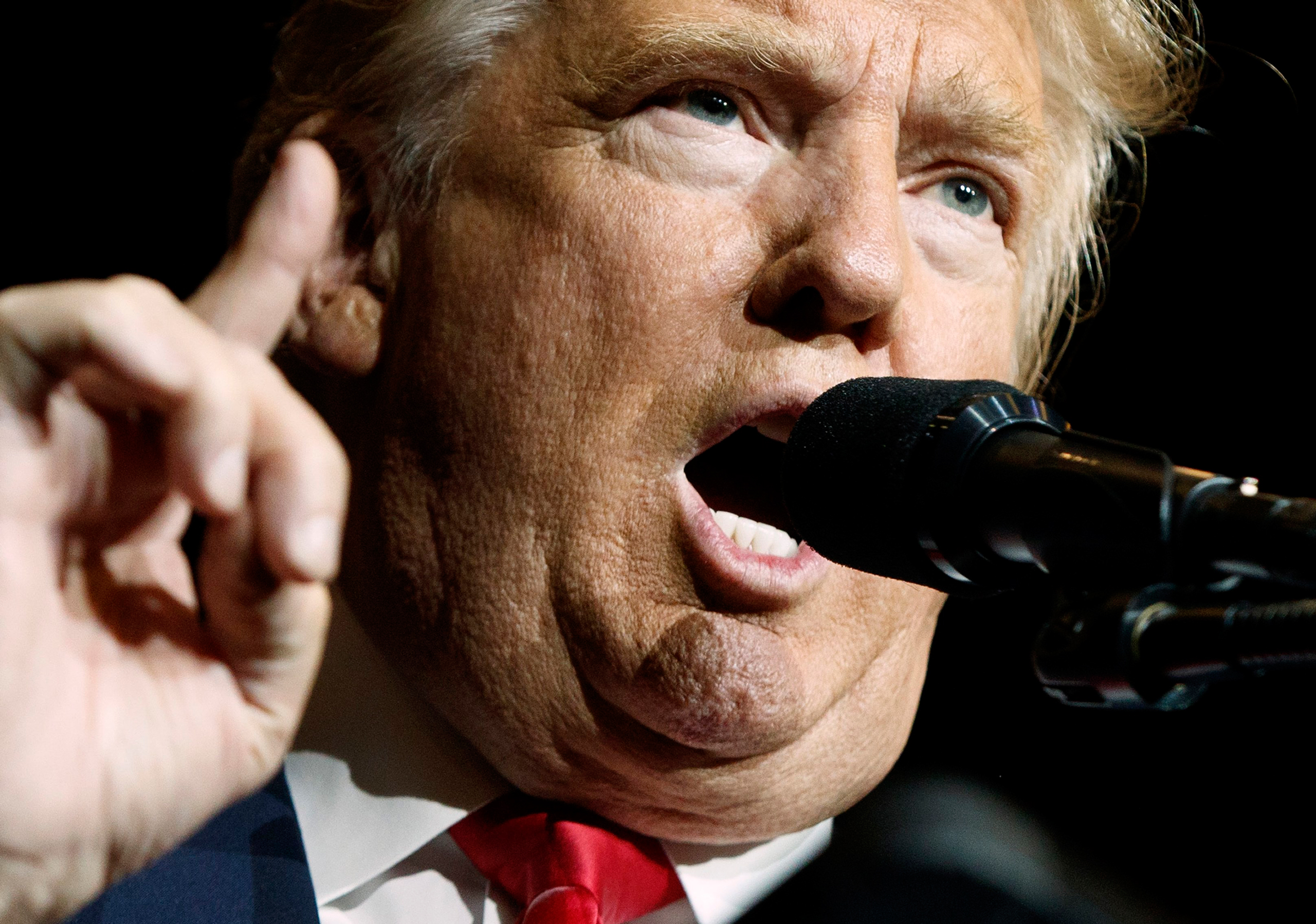 Republican presidential candidate Donald Trump speaks during a campaign rally at the South Florida Fairgrounds and Convention Center, Thursday, Oct. 13, 2016, in West Palm Beach, Fla. (AP Photo/ Evan Vucci)