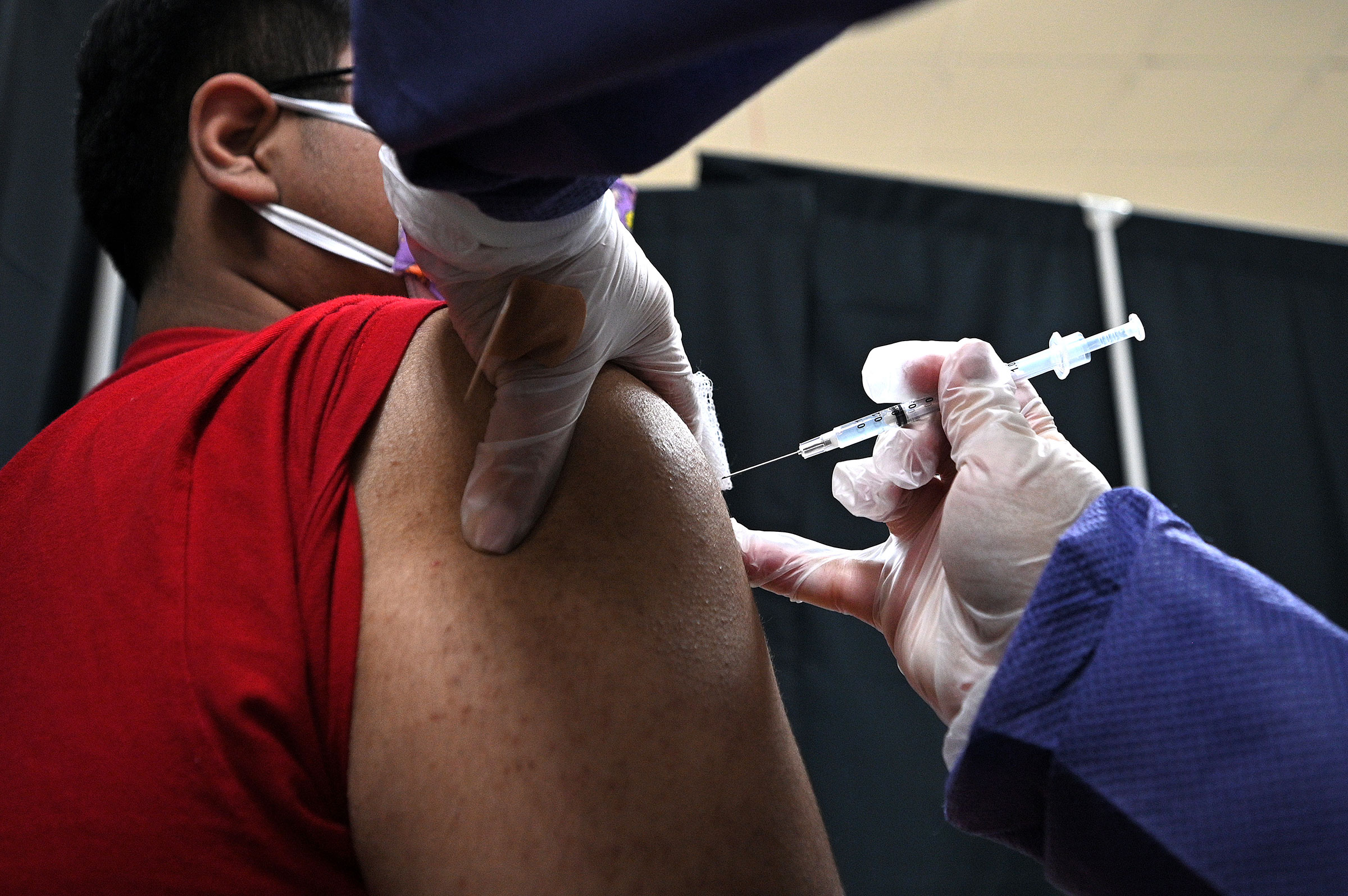 NY: $100 Vaccine Incentive As COVID-19  Surges