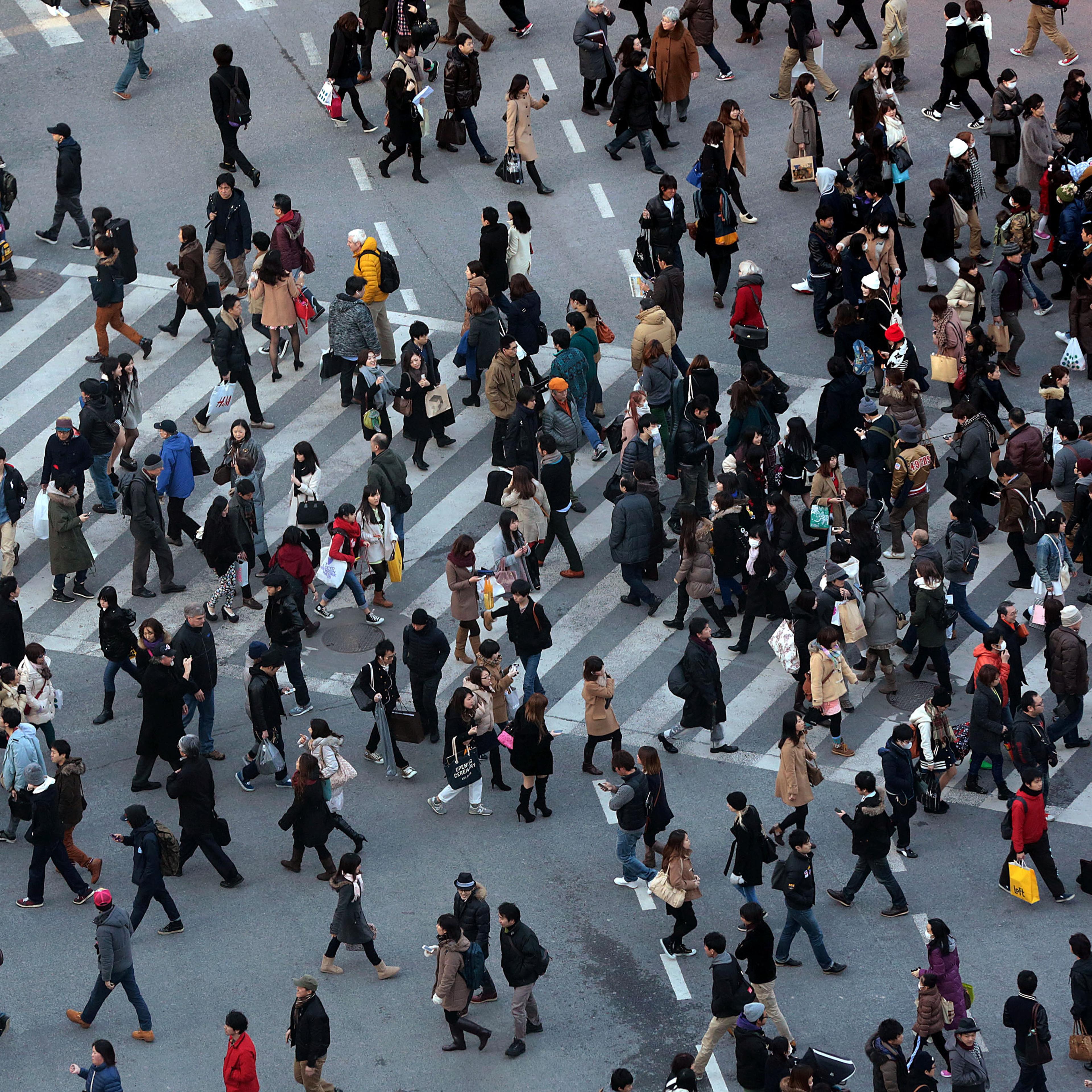 Weekend Shoppers As Japan Growth Trails Forecasts