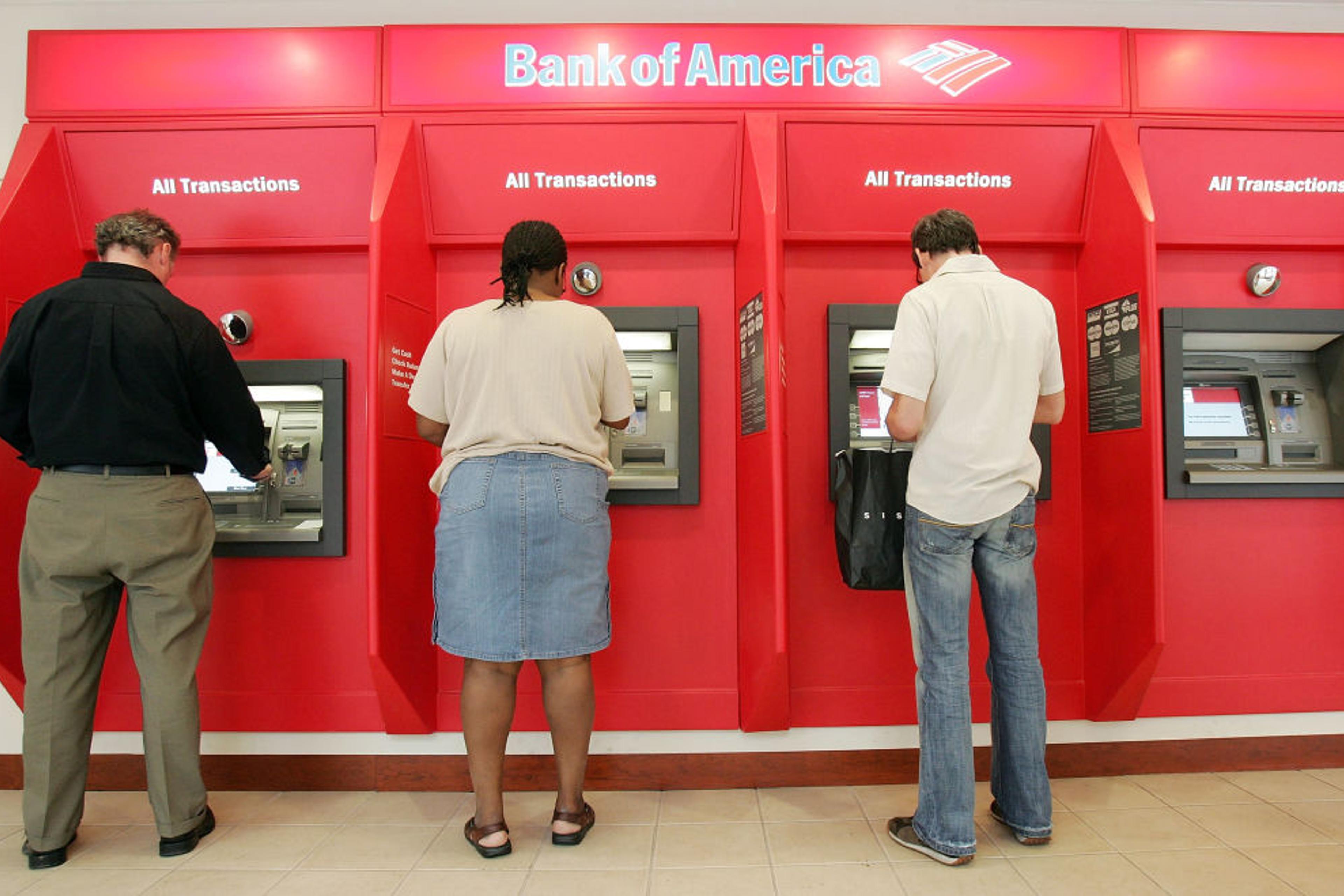 Bank of America To Buy MBNA For $35 Billion