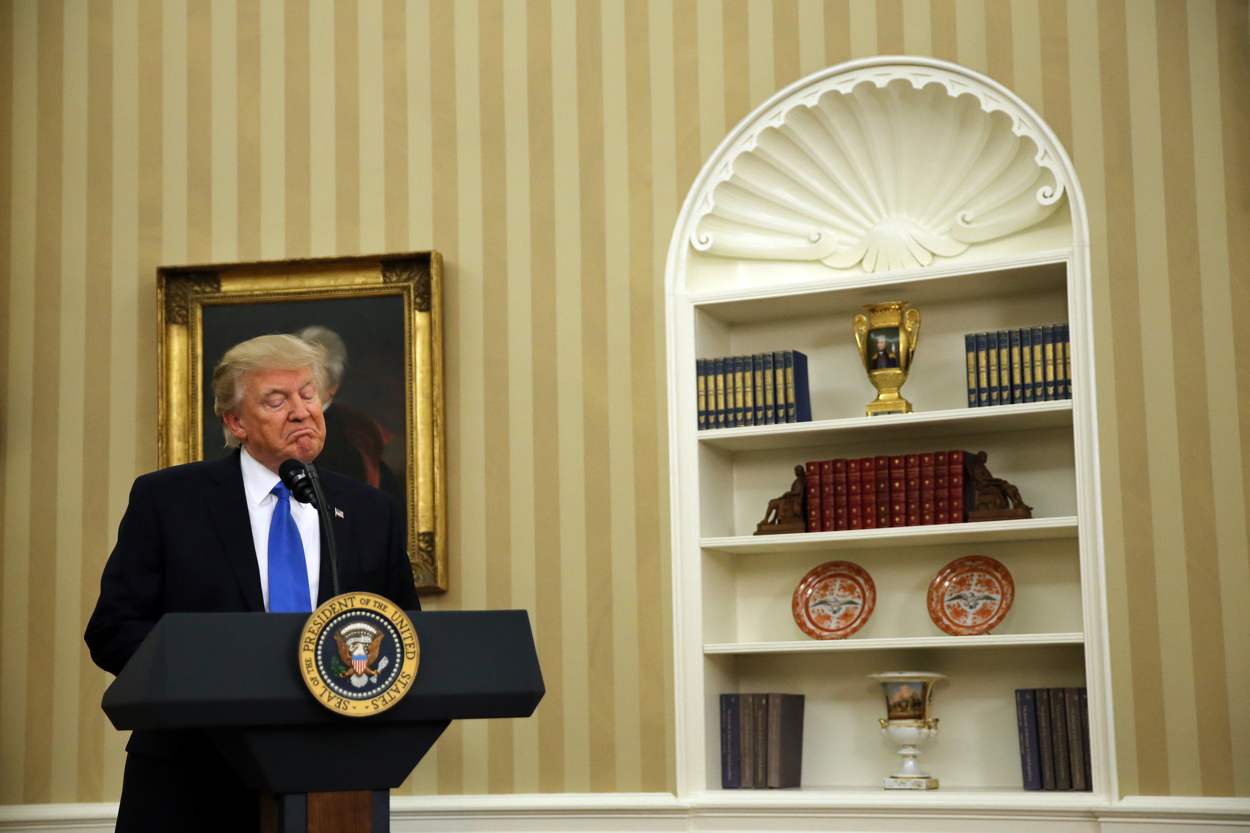 U.S. President Donald Trump speaks during the swearing-in ceremony for the new U.S. Secretary of State Rex Tillerson (not pictured) at the Oval Office of the White House in Washington, DC, U.S., February 1, 2017. REUTERS/Carlos Barria TPX IMAGES OF THE D