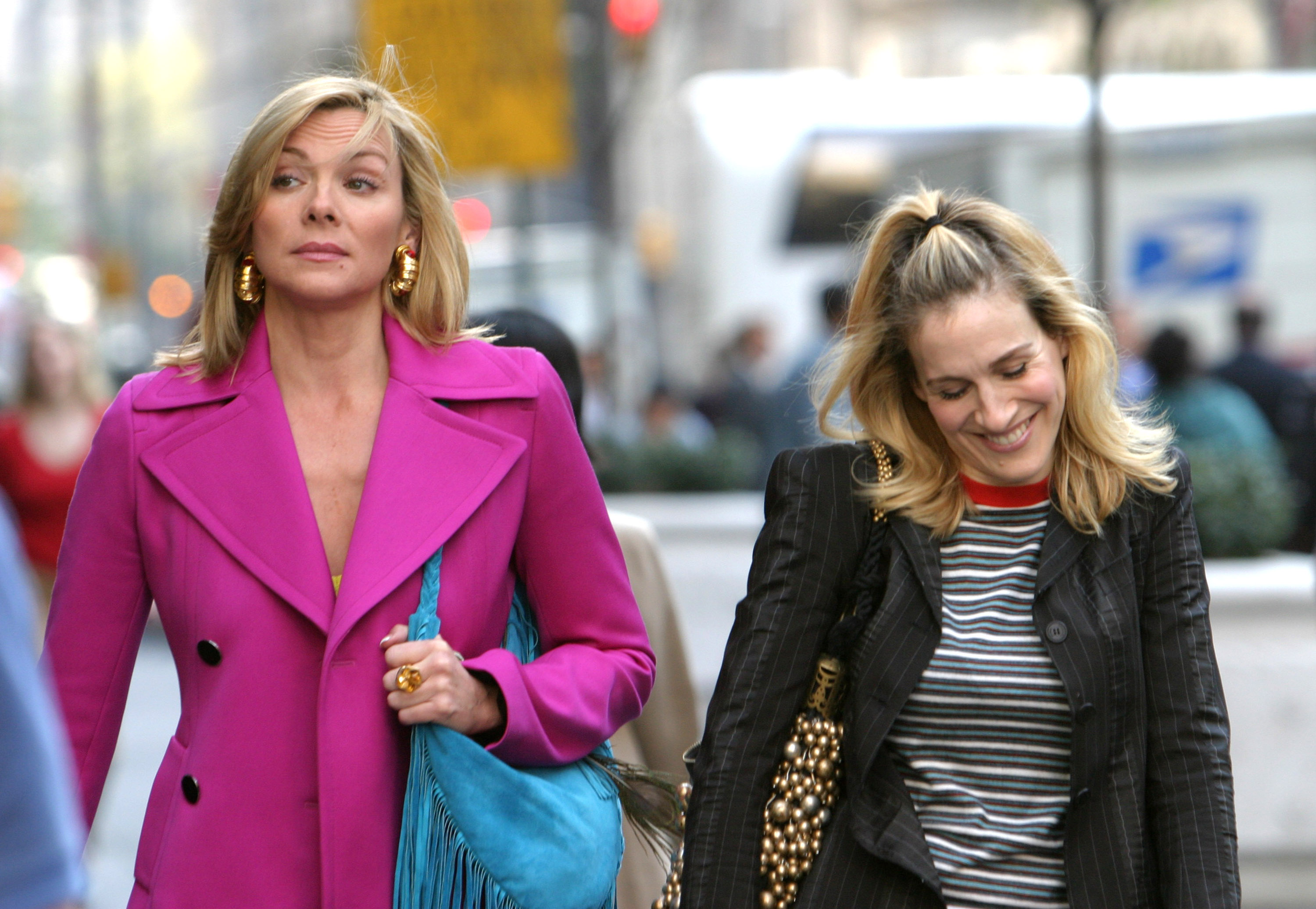 Kim Cattrall and Sarah Jessica Parker On Location For "Sex And The City"