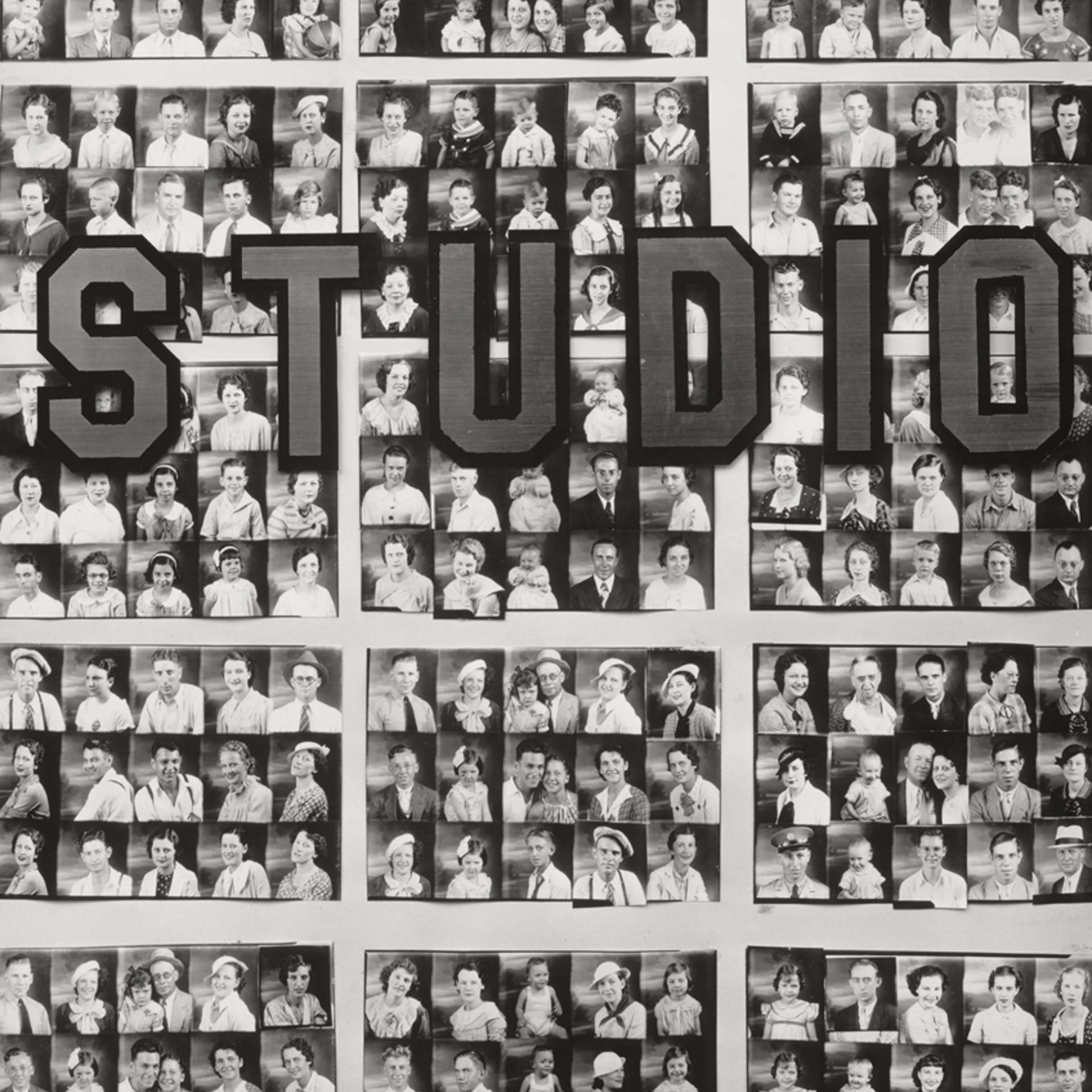 <i>Penny Picture Display, Savannah, Georgia</i>, 1936