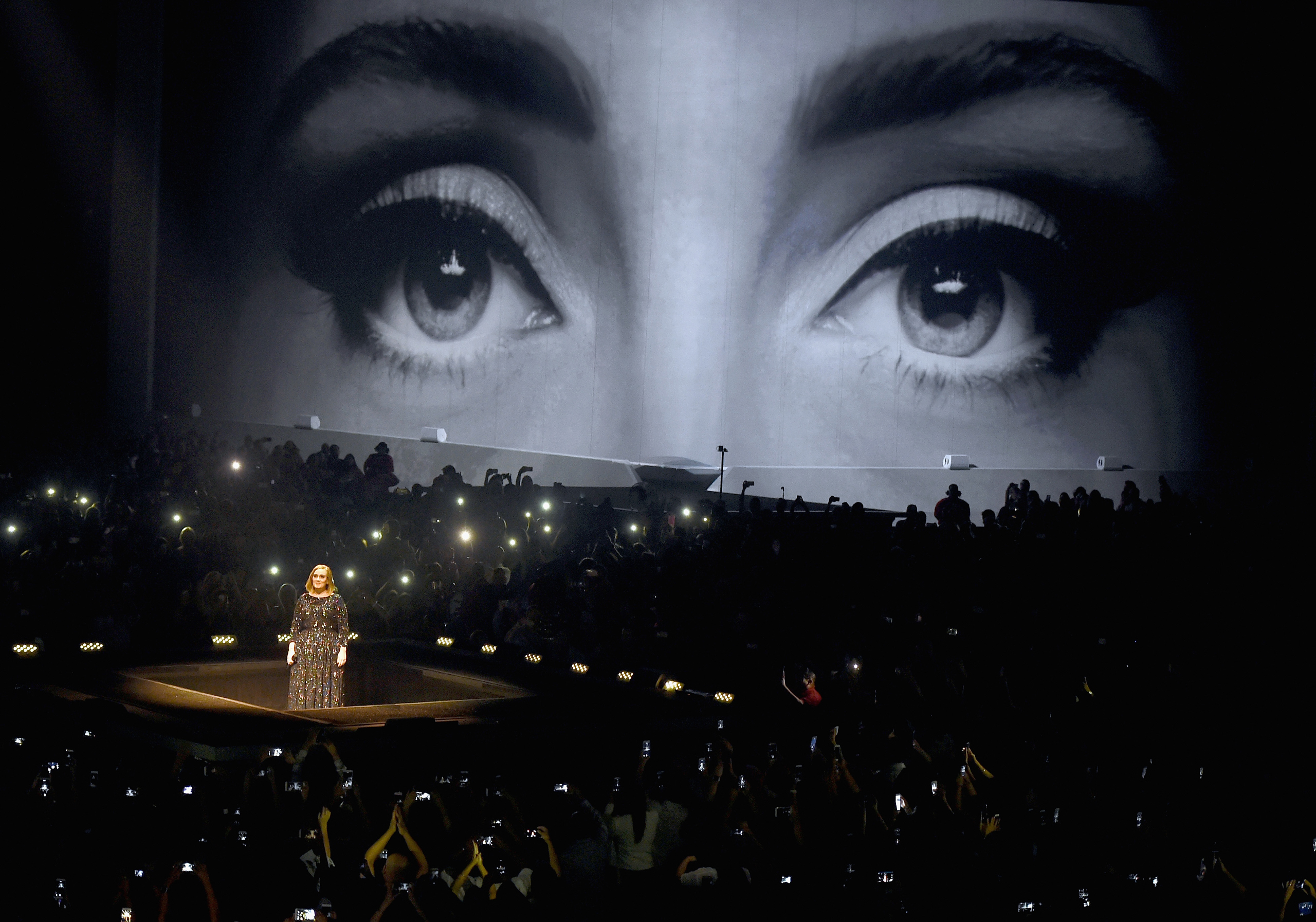 LOS ANGELES, CA - AUGUST 05: Singer Adele performs on stage during her North American tour at Staples Center on August 5, 2016 in Los Angeles, California. (Photo by Kevin Winter/Getty Images for BT PR)
