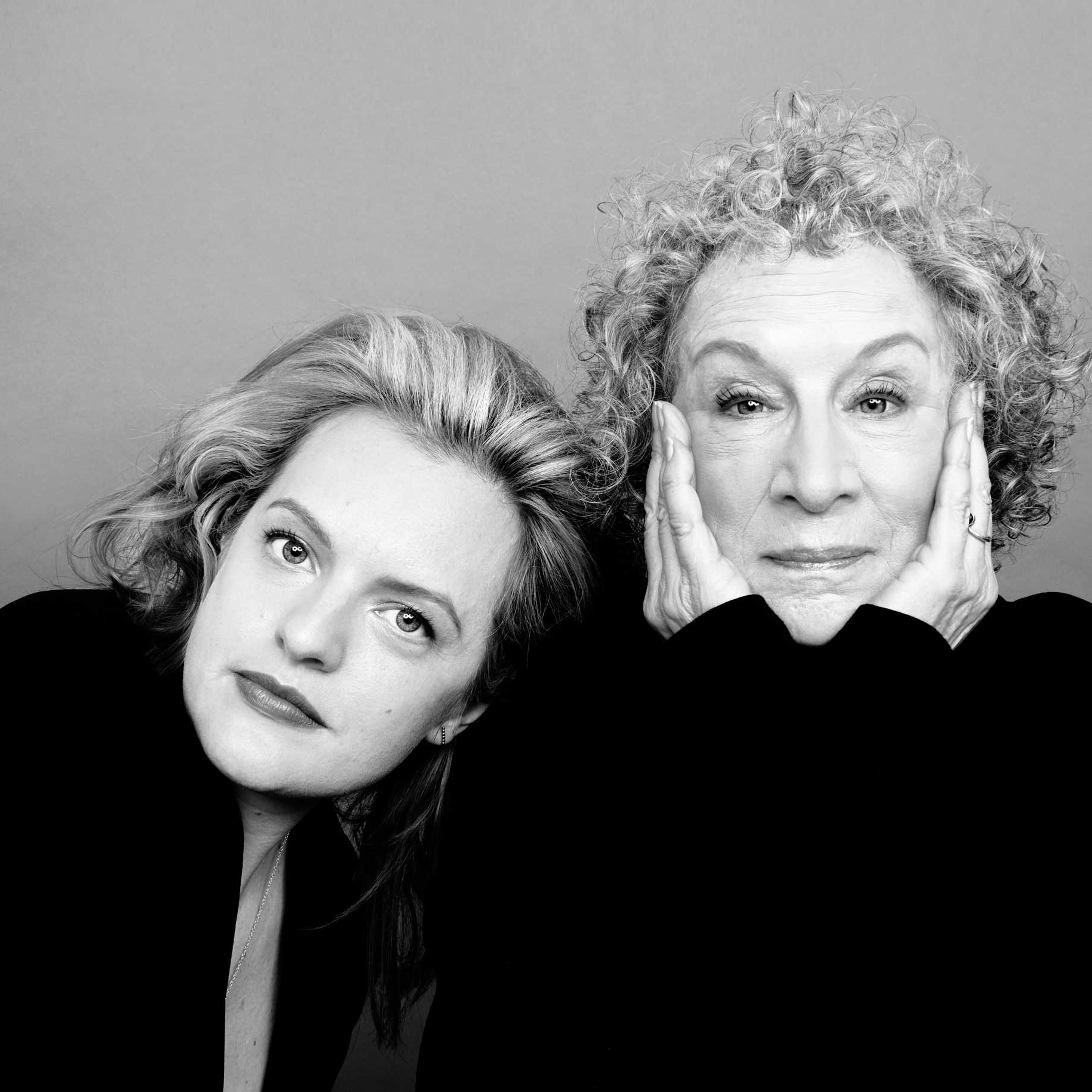 elisabeth-moss-margaret-atwood-handmaids-tale-hulu