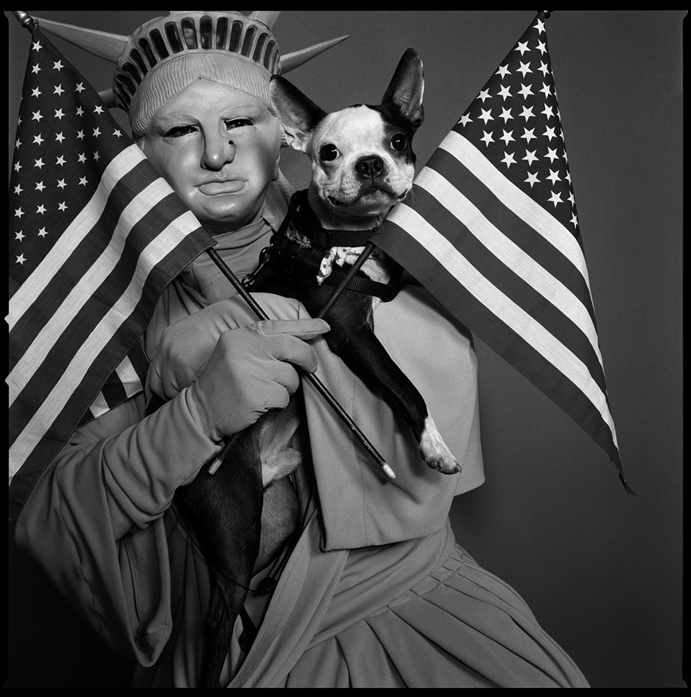 2004: Statue of LibertyThe dog's name is Texas.