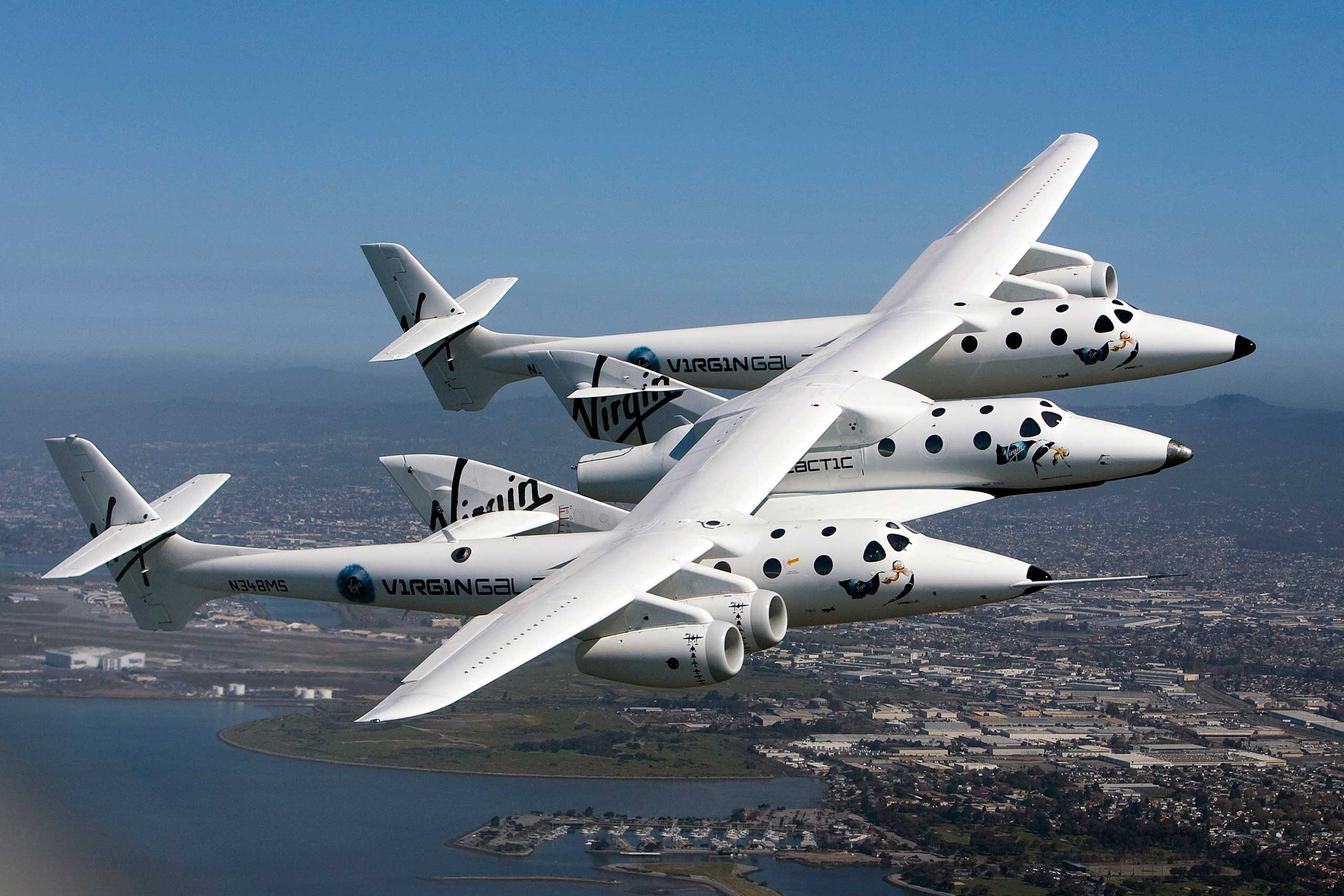 Branson to Stay "Major" Virgin Atlantic Holder as Partner Sought