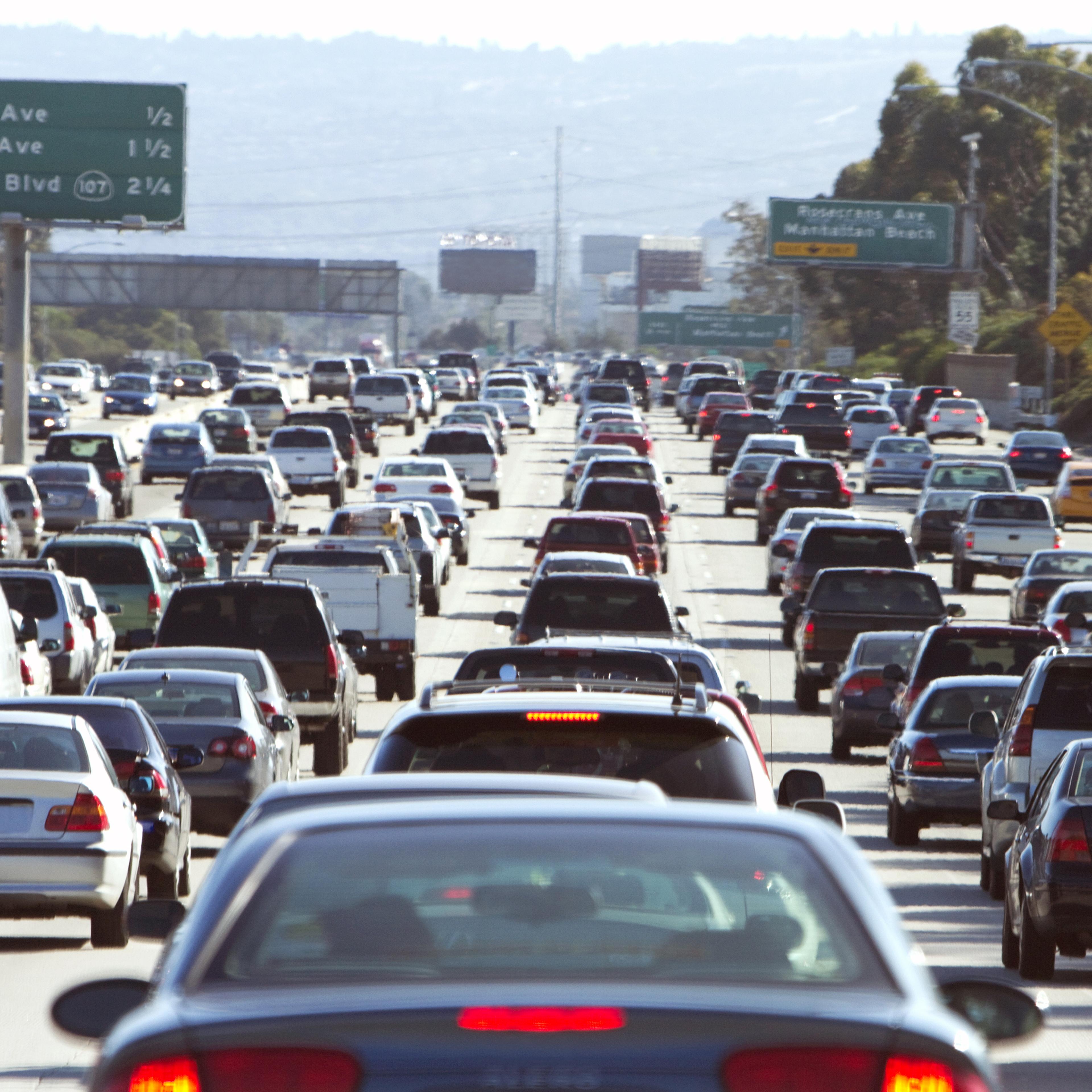 Traffic on the 405 freeway in Los Angeles, California.