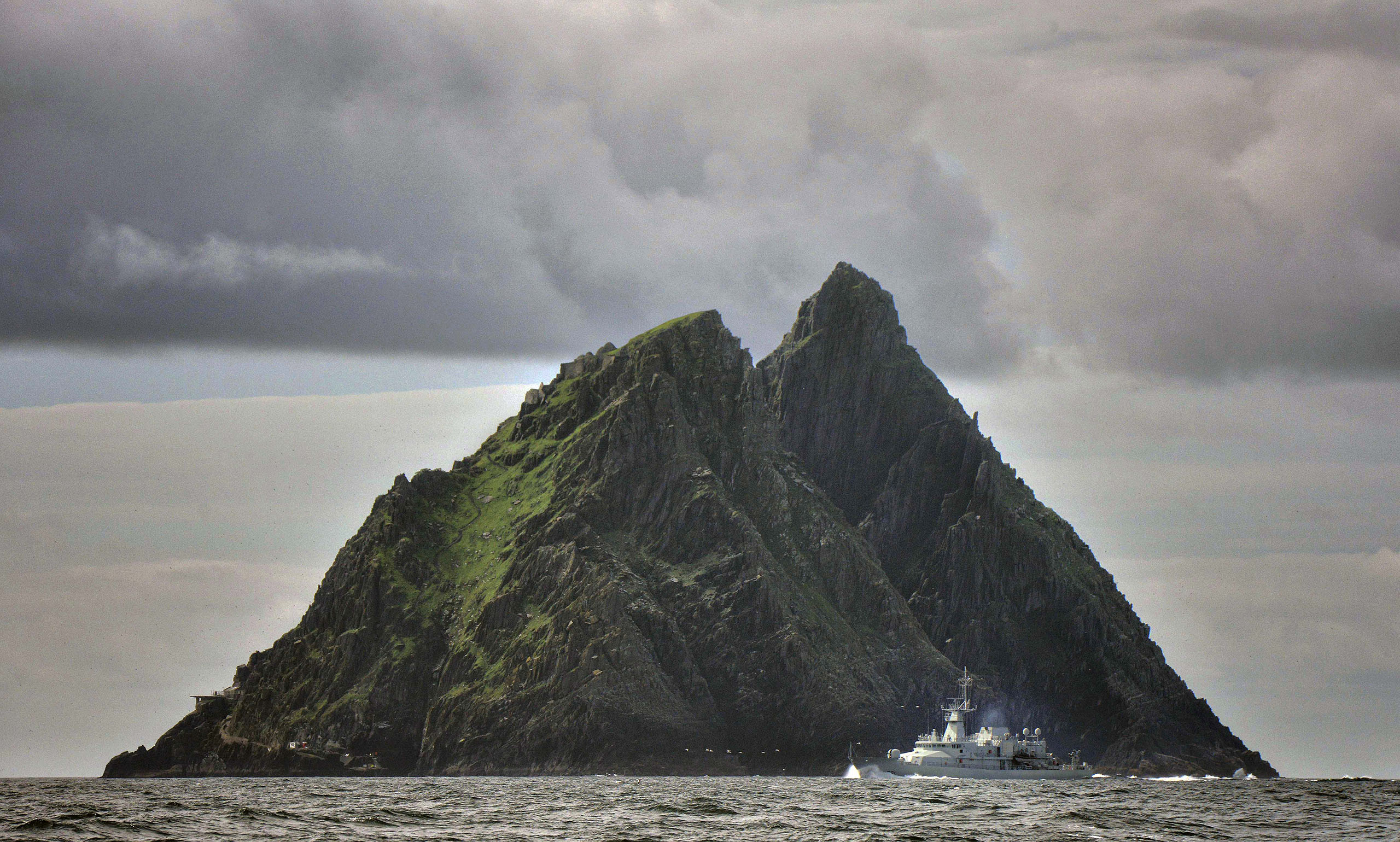 Jedi Temple location in Star Wars: The Last Jedi