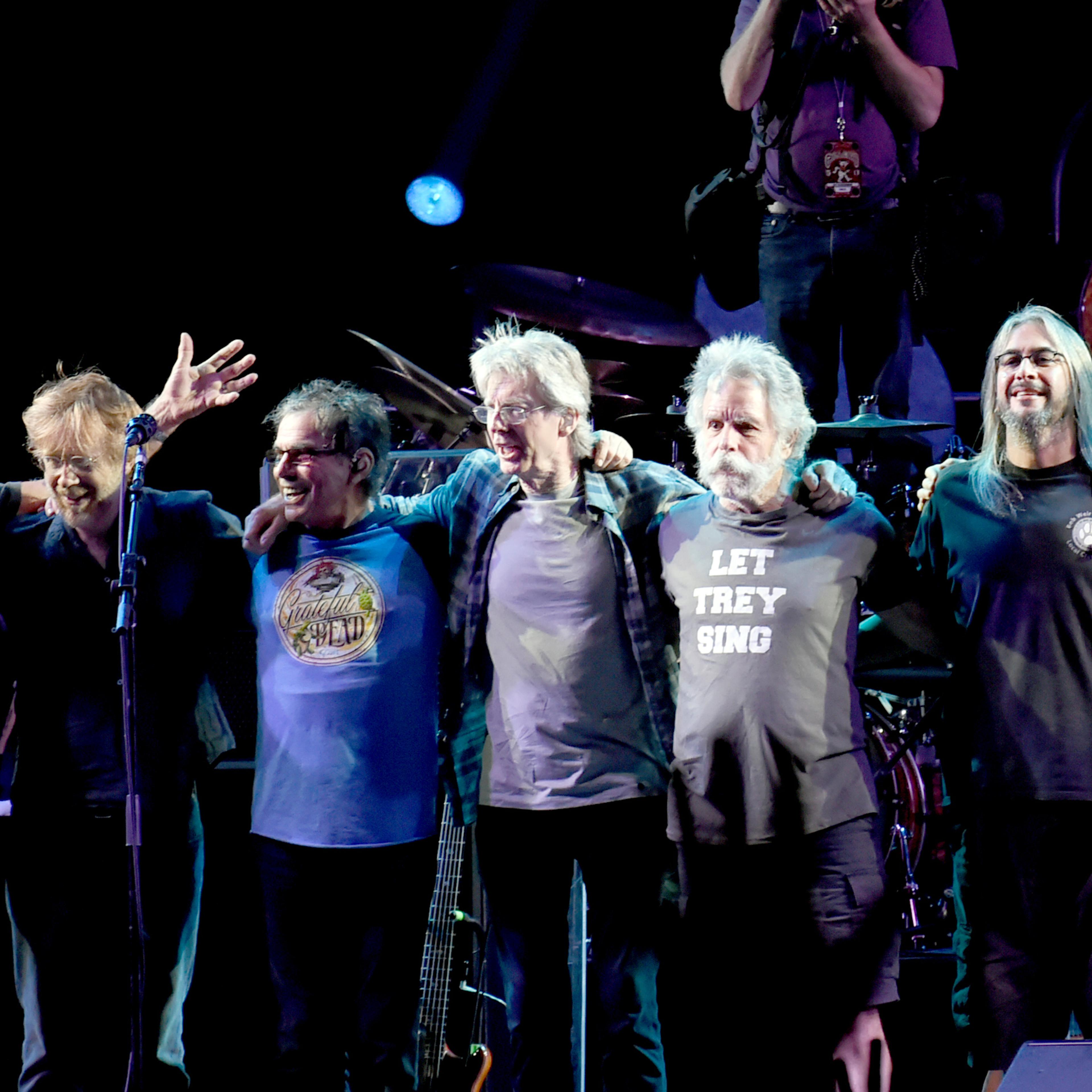 Fare Thee Well, A Tribute To The Grateful Dead - Chicago, Illinois