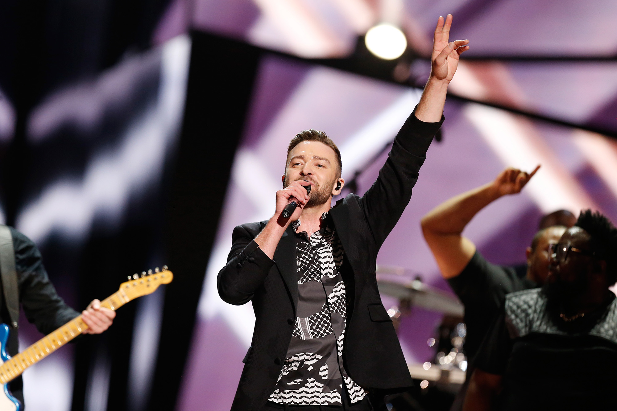 Justin Timberlake Releases Can't Stop The Feeling Video