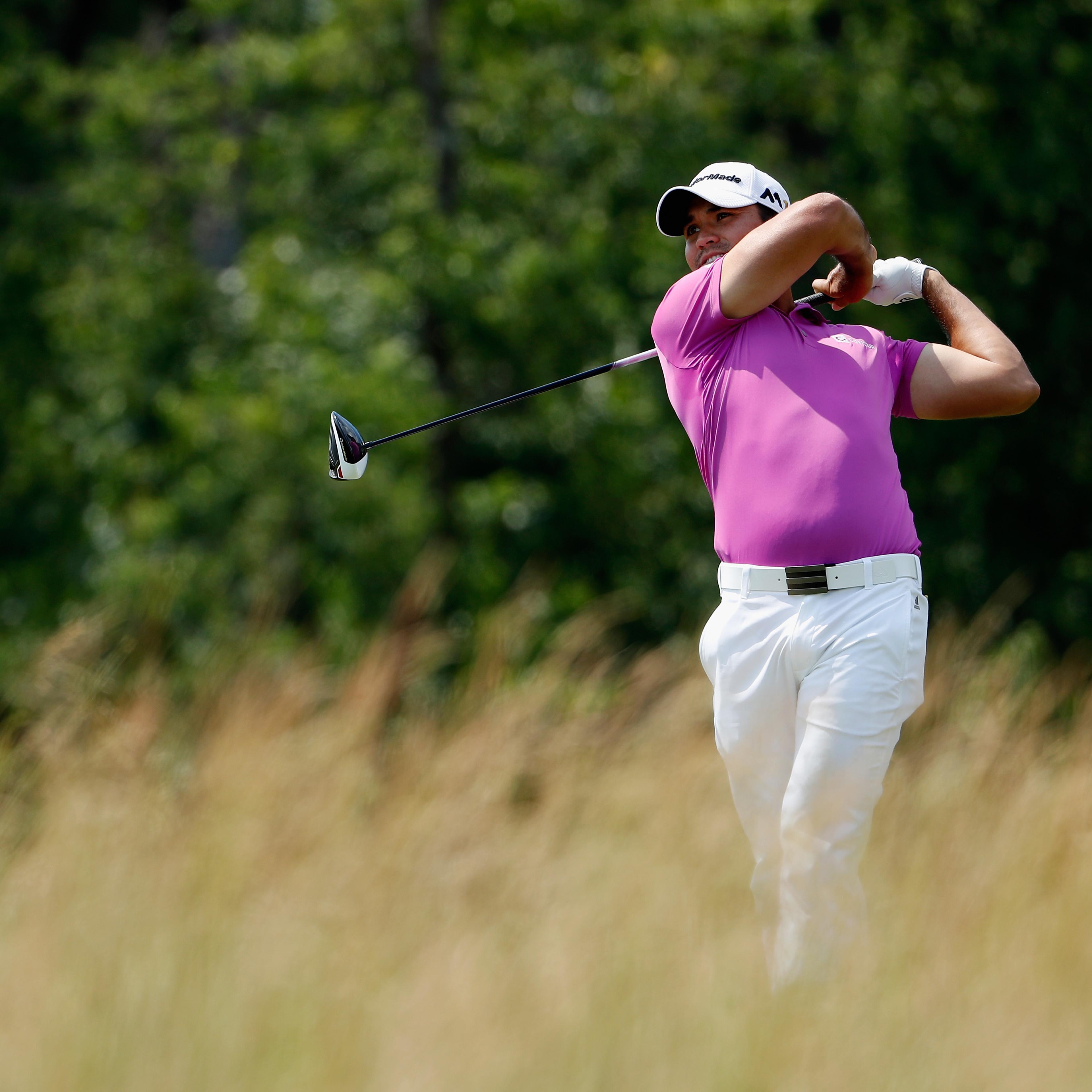 Jason Day of Australia watches his tee shot on the fourth tee during the final round of the U.S. Open at Oakmont Country Club on June 19, 2016 in Oakmont, Pennsylvania.