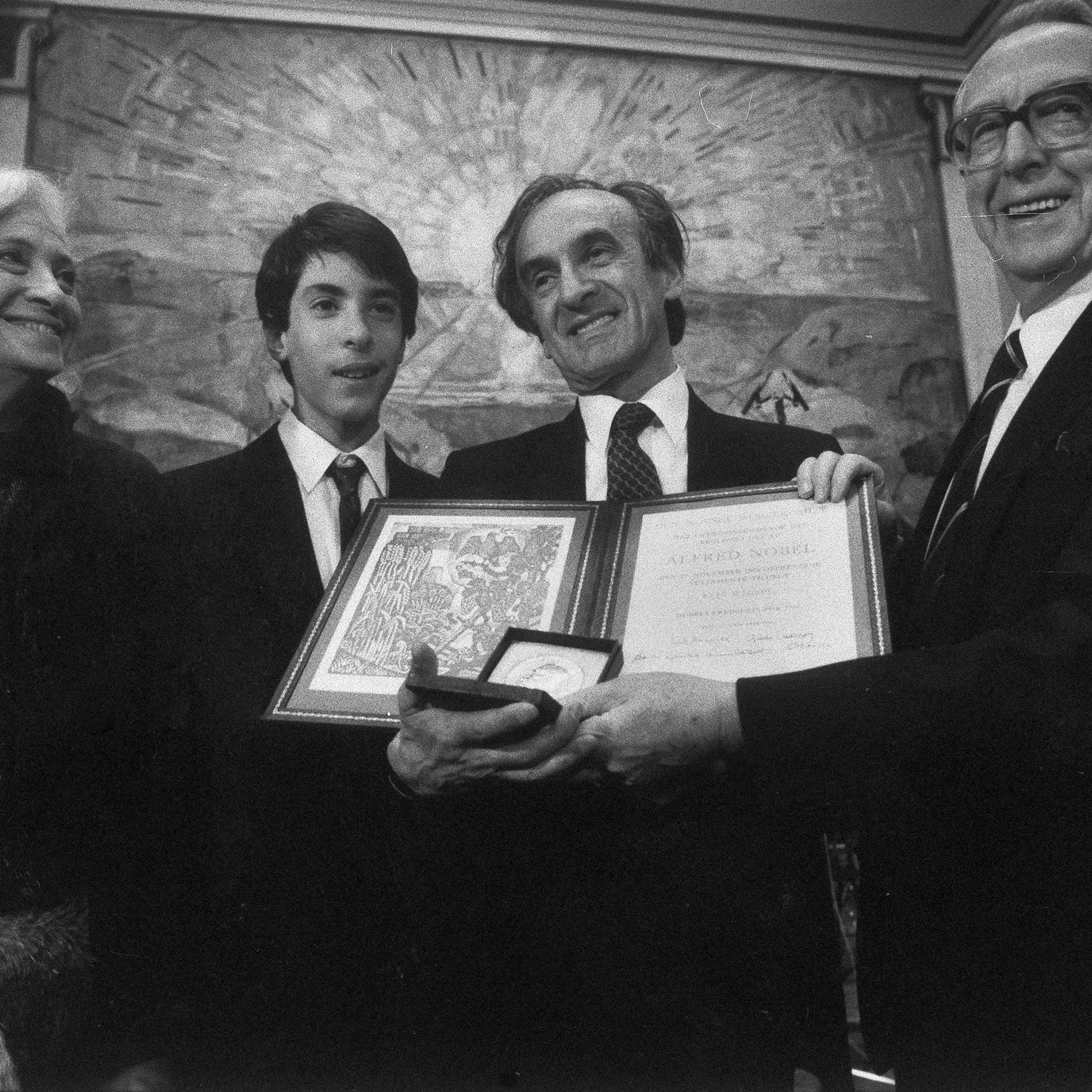 Chairman of the Nobel Peace Prize Committee Egil Aarvik, right, with Peace Prize winner Elie Wiesel, his wife Marion and son Elisha after Wiesel received the award, Dec. 10, 1986.
