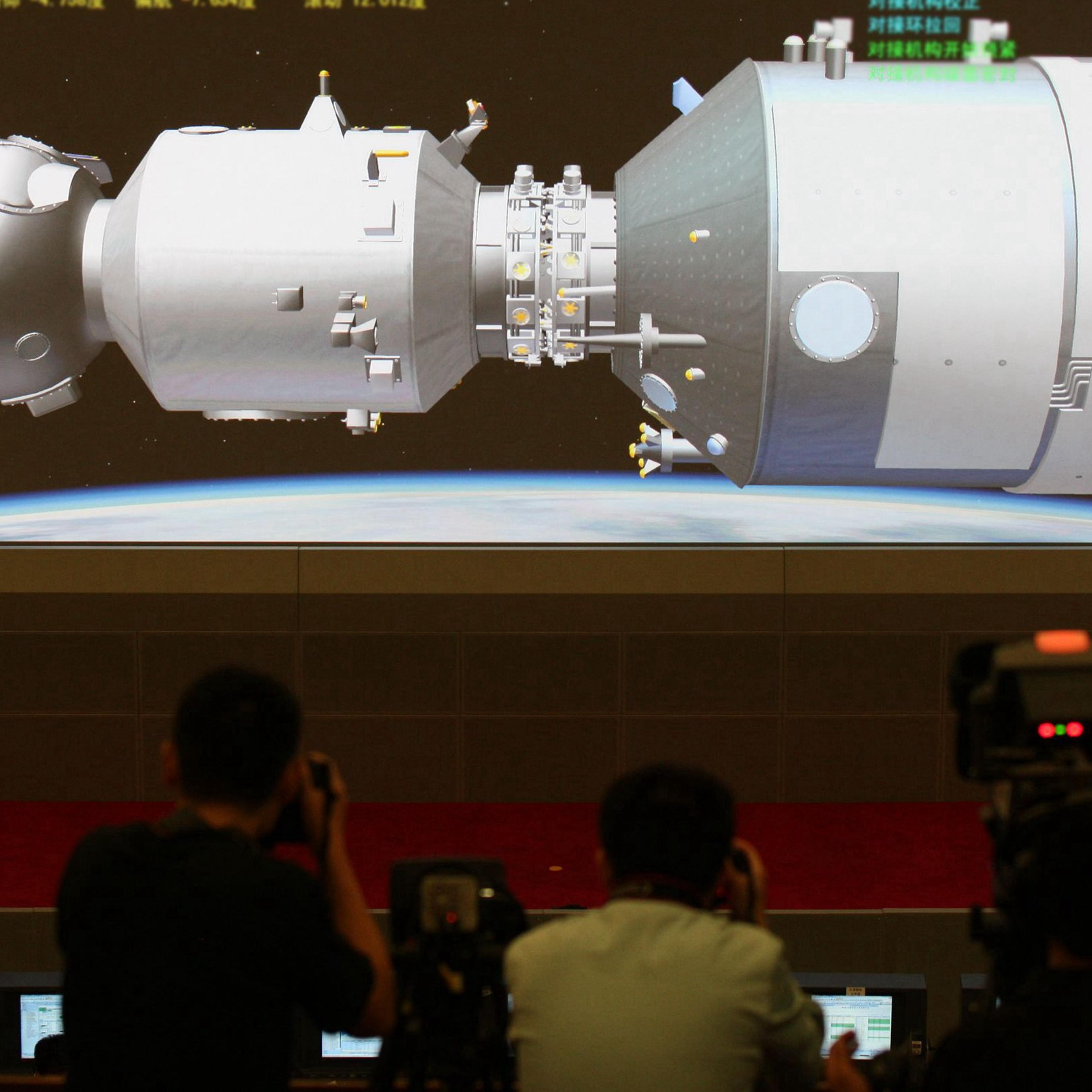 Shenzhou X Docks With Tiangong-1