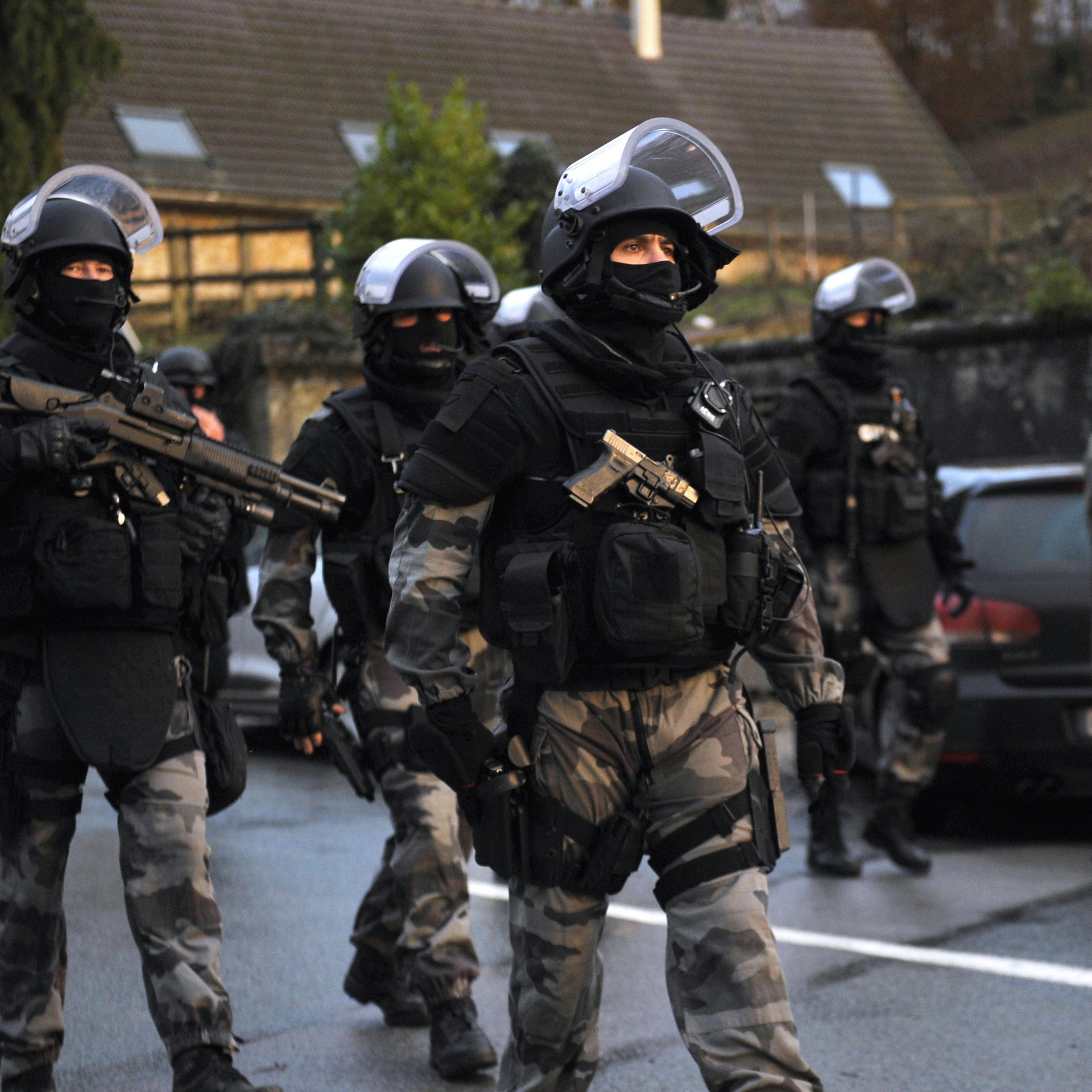 FRANCE-ATTACKS-MEDIA-POLICE