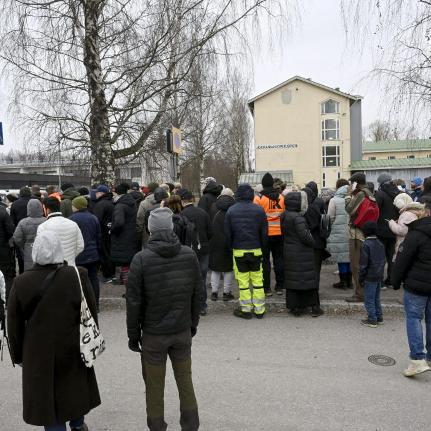 FINLAND-SHOOTING-SCHOOL