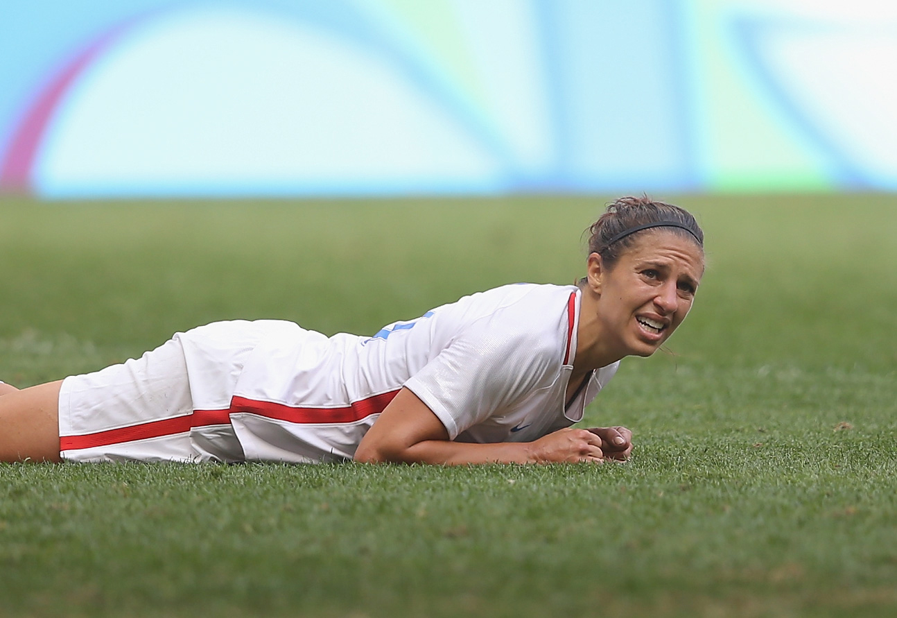 BRASILIA, BRAZIL - AUGUST 12: Carli Lloyd #10 of United States reacts against Sweden in the second half during the Women's Football Quarterfinal match at Mane Garrincha Stadium on Day 7 of the Rio 2016 Olympic Games on August 12, 2016 in Brasilia, Brazil
