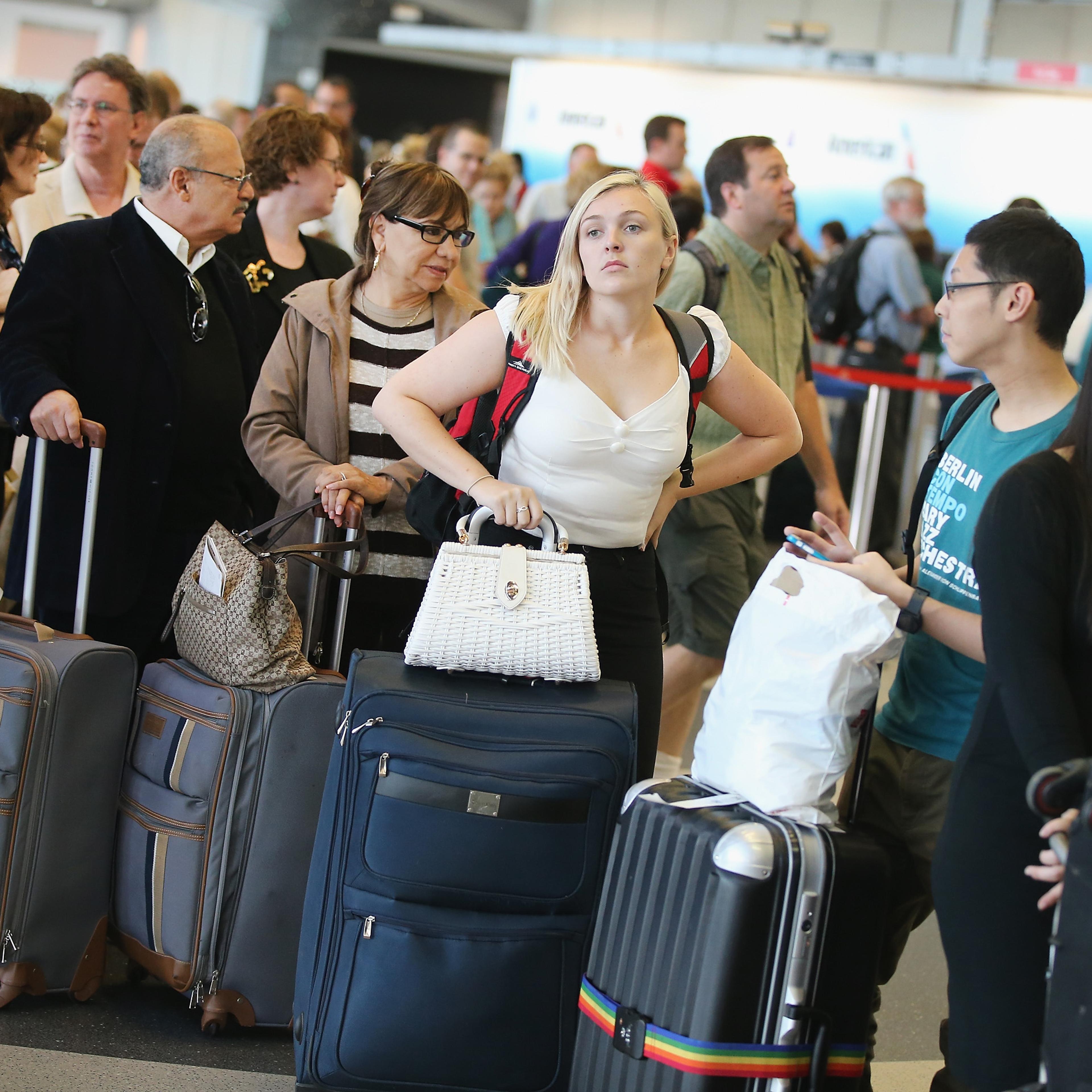 Chicago's O'Hare Airport Snarled In Ground Stops After Fire At FAA Building