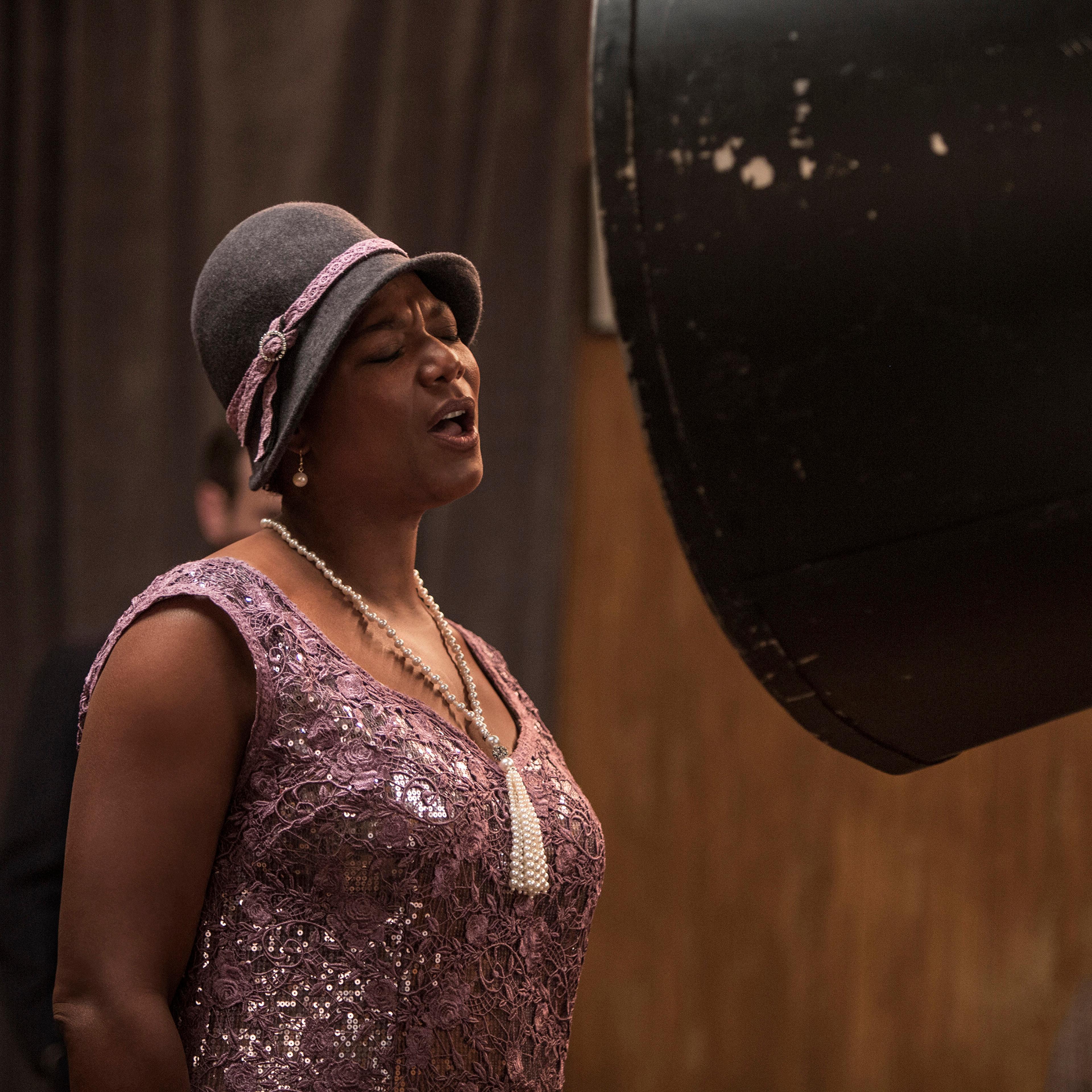 Queen Latifah in <i>Bessie</i>