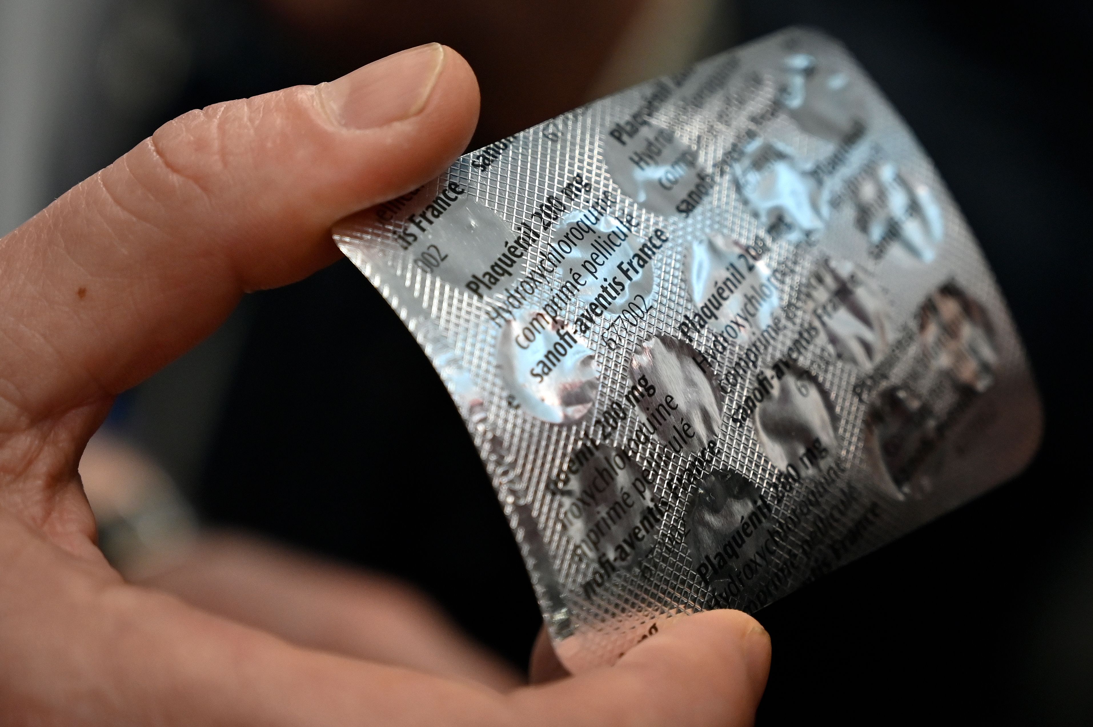 FRANCE-CHINA-HEALTH-VIRUS