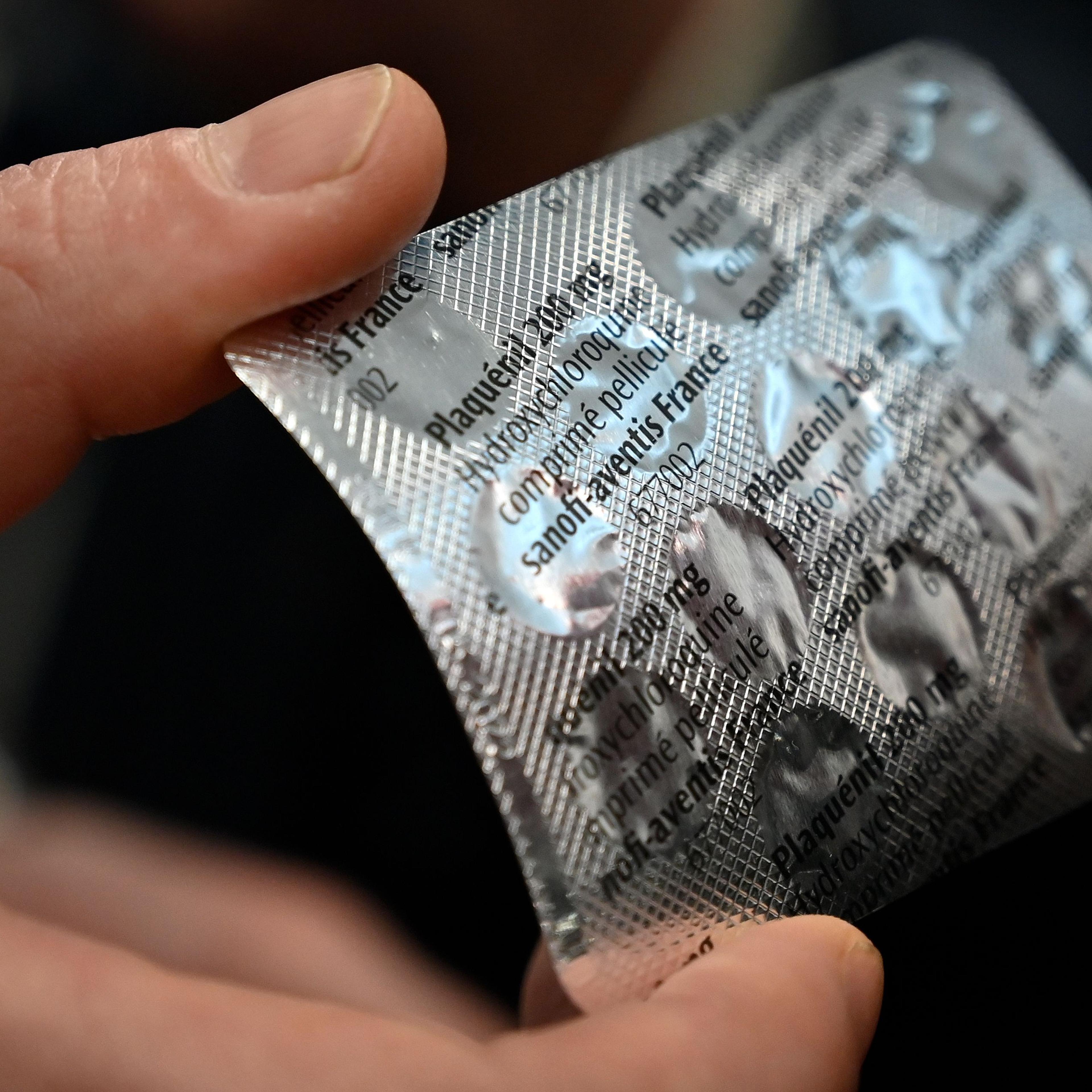 FRANCE-CHINA-HEALTH-VIRUS