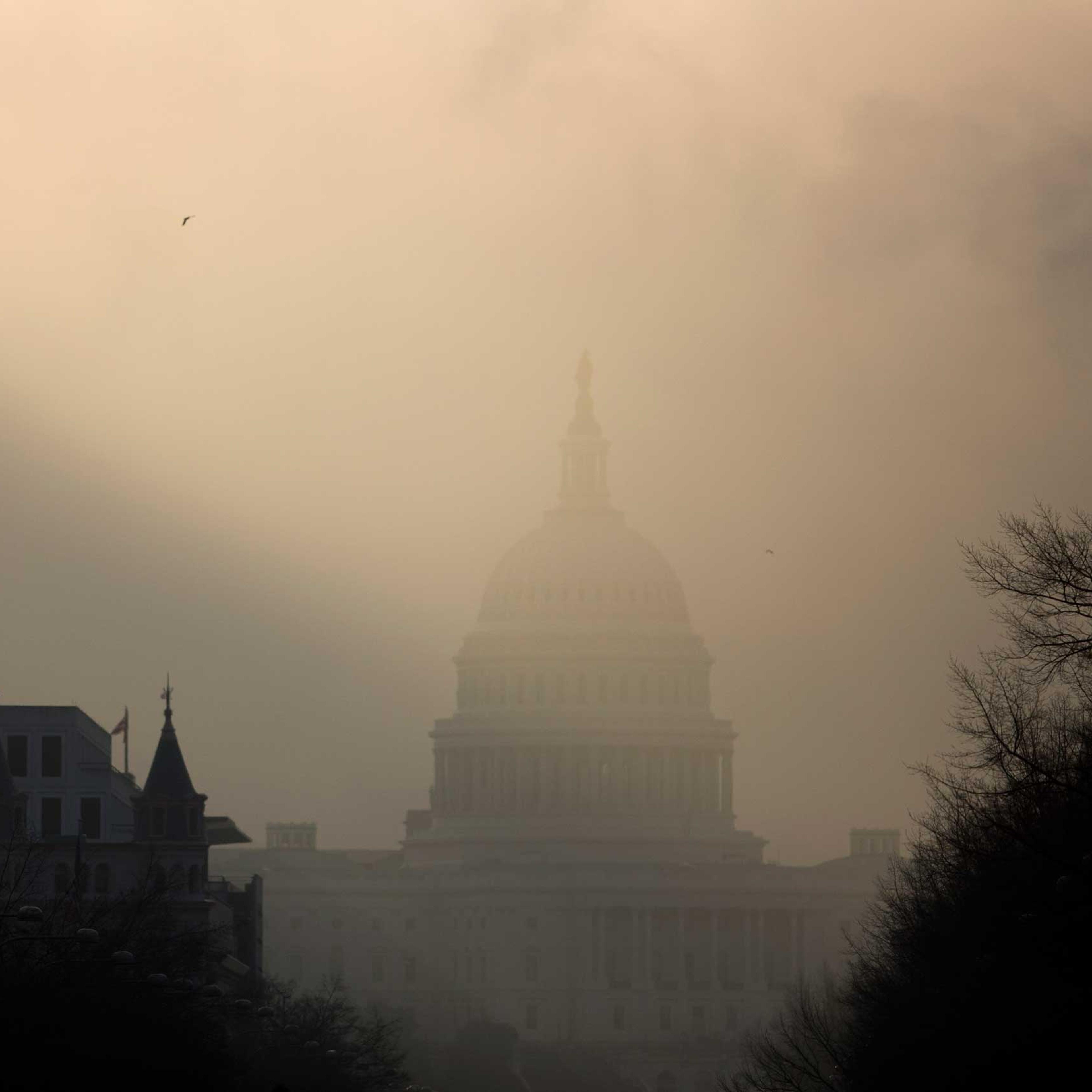 Commuter, Horse Race Breaks Said to Get Senate Panel Vote