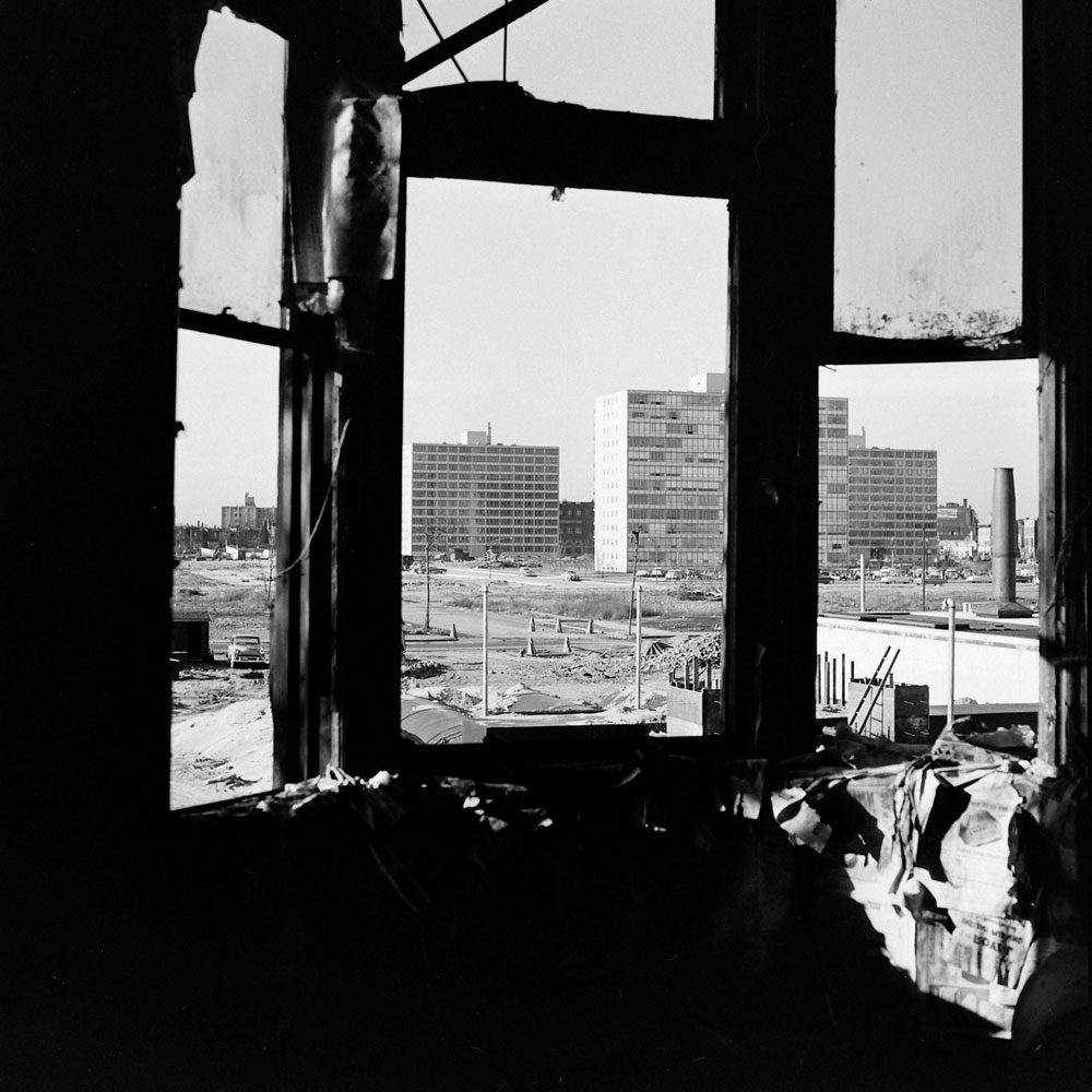 Chicago Confronts Urban Blight, 1954: A Great City at a Crossroads