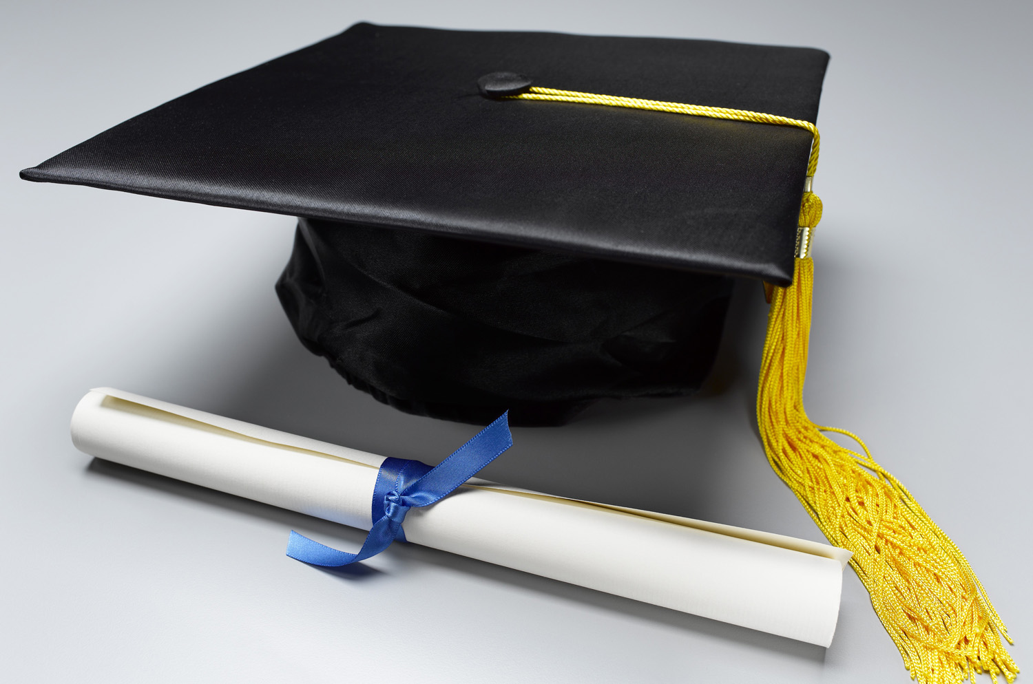 The cost of not getting a college degree is rising, new study finds