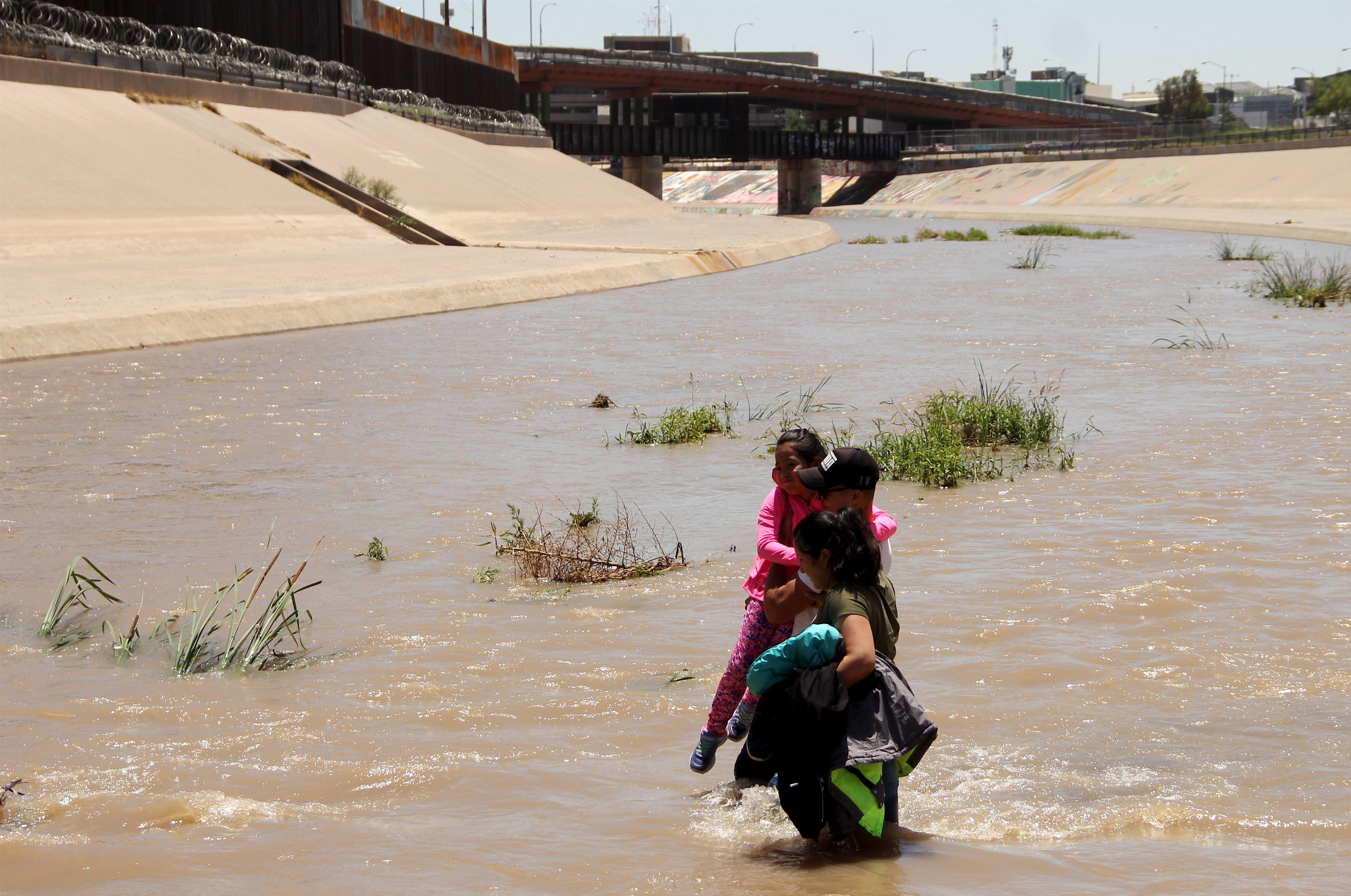 MEXICO-US-MIGRANTS