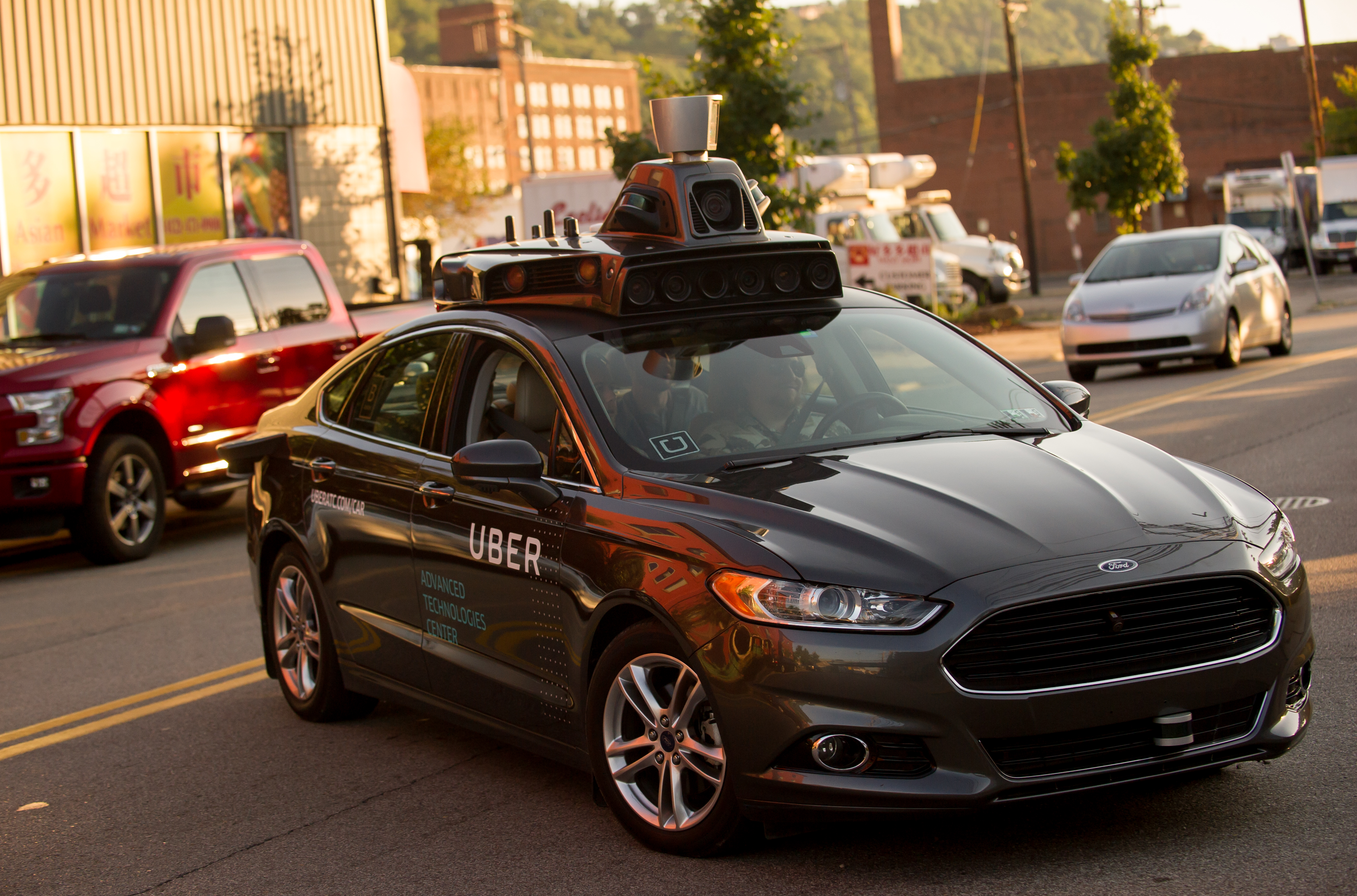 Uber Experiments With Driverless Cars