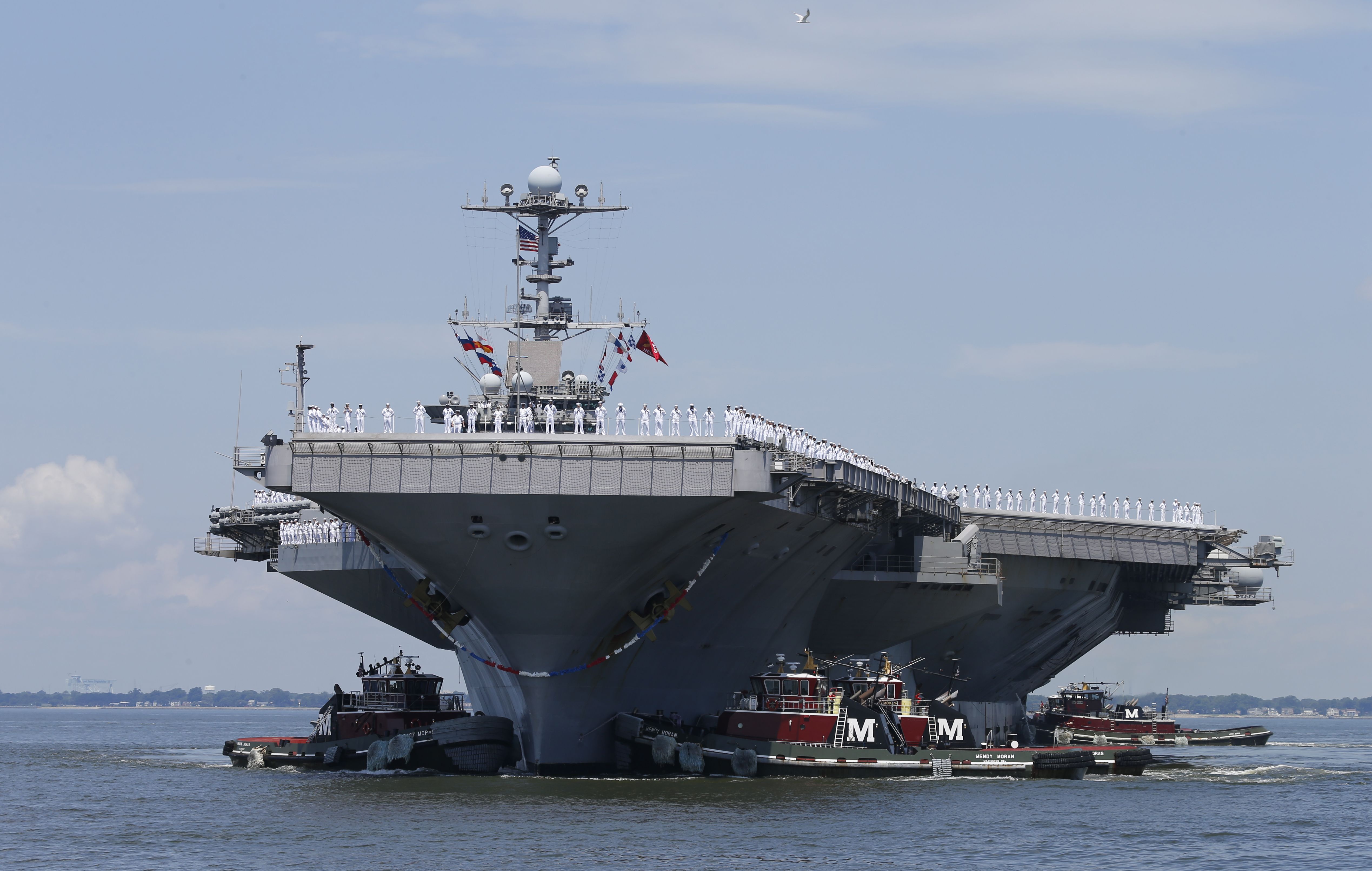 Carrier Returns, Norfolk, USA - 13 Jul 2016